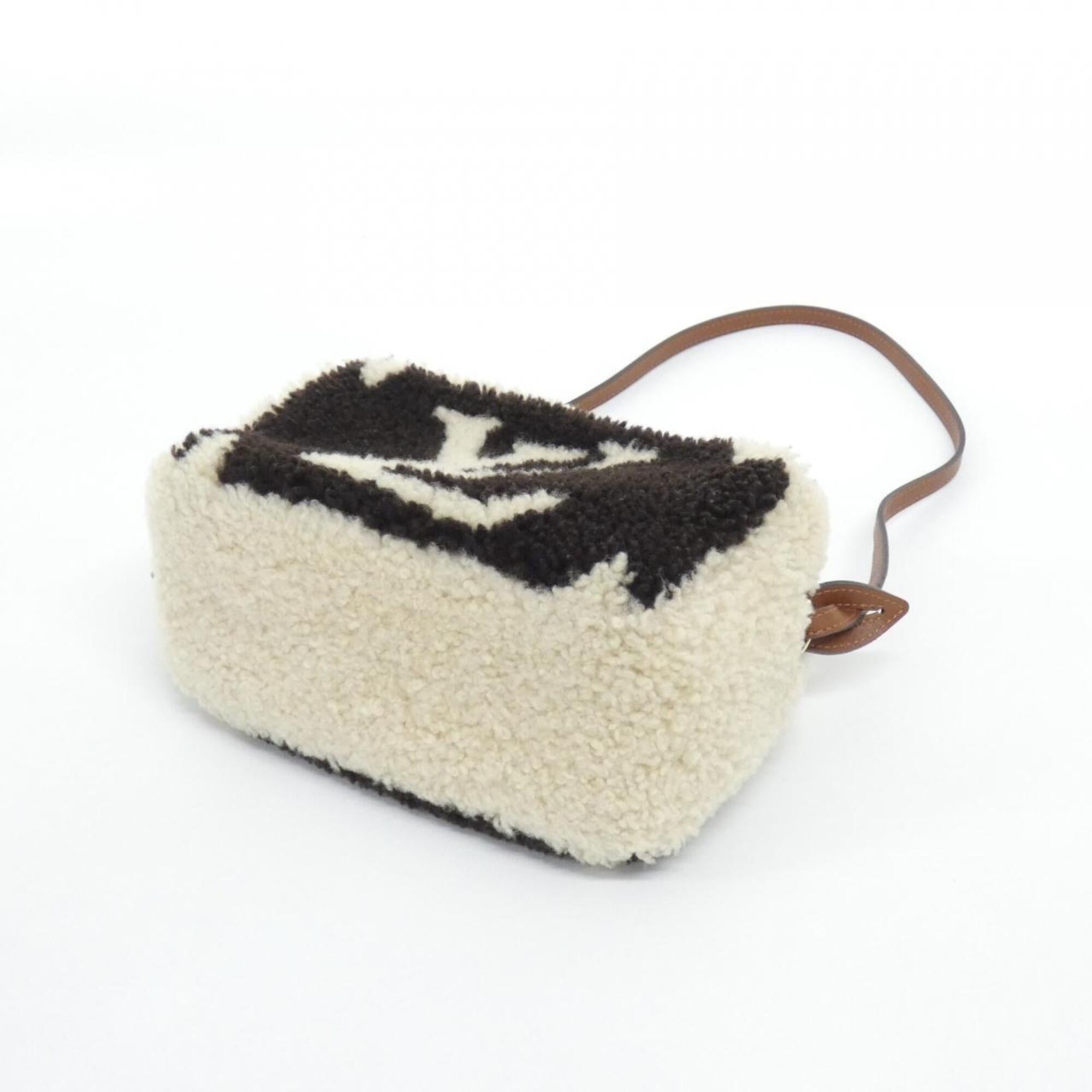 Louis Vuitton Beige Handbag Pouch (Pre-Owned)