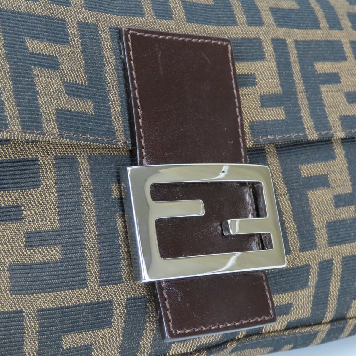 Fendi Black Brown Canvas Leather Handbag (Pre-Owned)