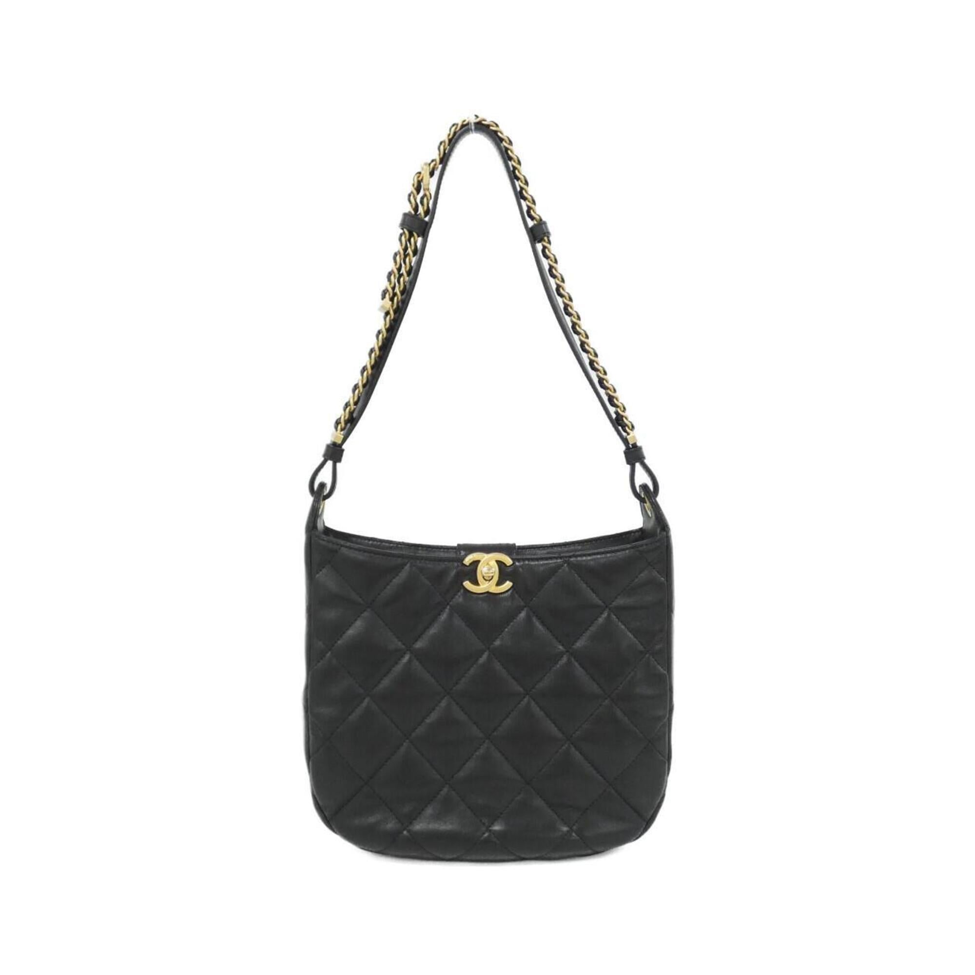 Chanel Black Leather Shoulder Bag (Pre-Owned)