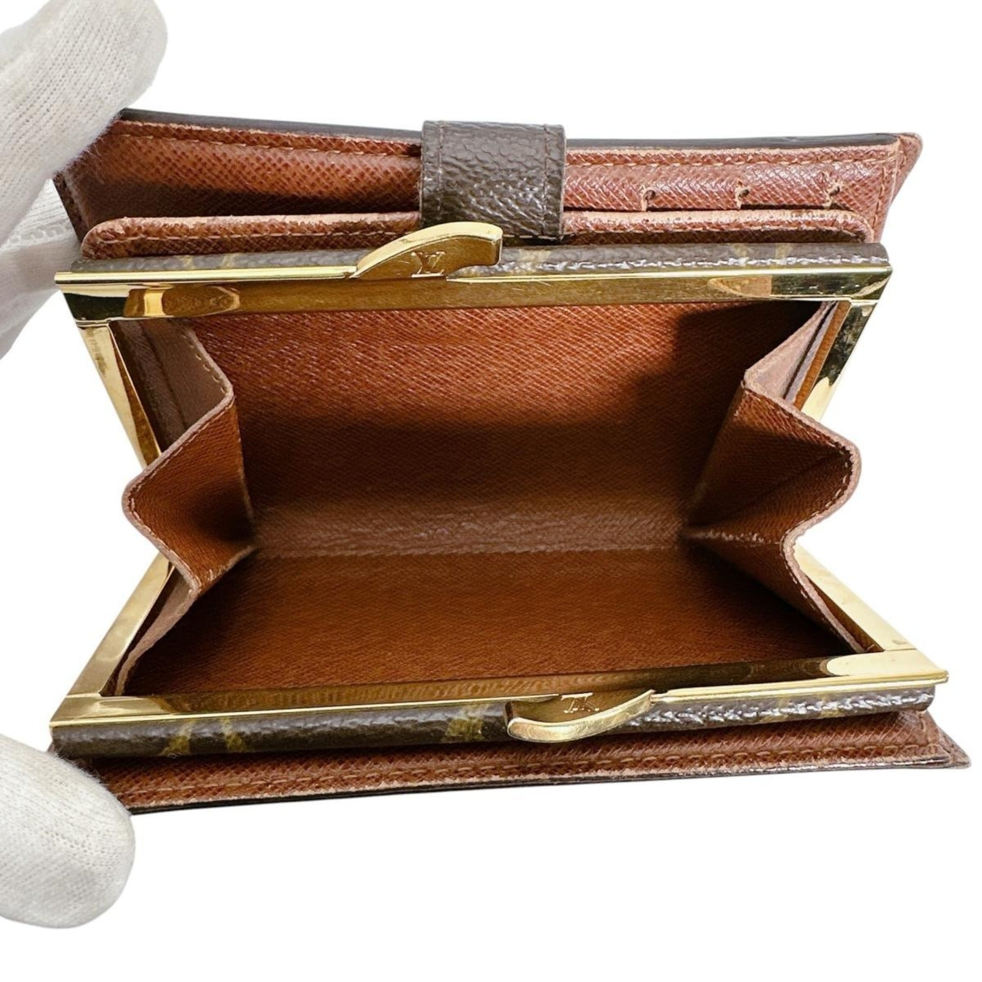Louis Vuitton Brown Monogram Monogram Wallet (Bi-Fold) (Pre-Owned)