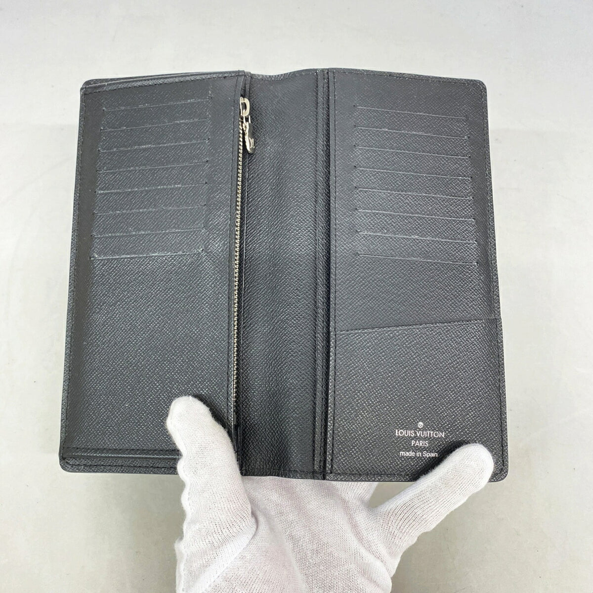 Louis Vuitton Noir Long Wallet (Bi-Fold) (Pre-Owned)
