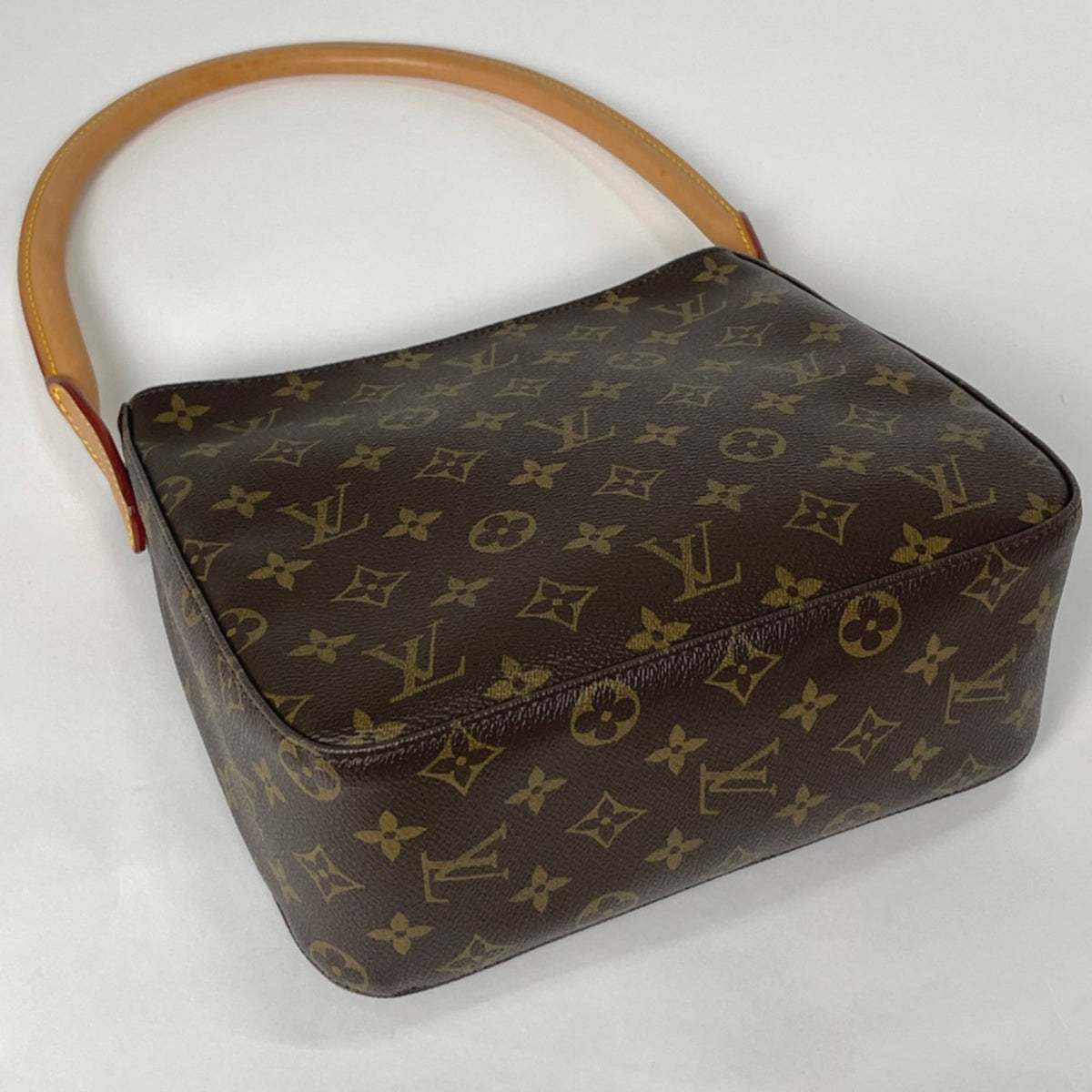 Louis Vuitton Brown Monogram Shoulder Bag (Pre-Owned)