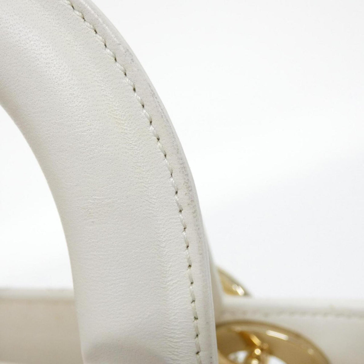 Christian Dior White Leather Handbag (Pre-Owned)