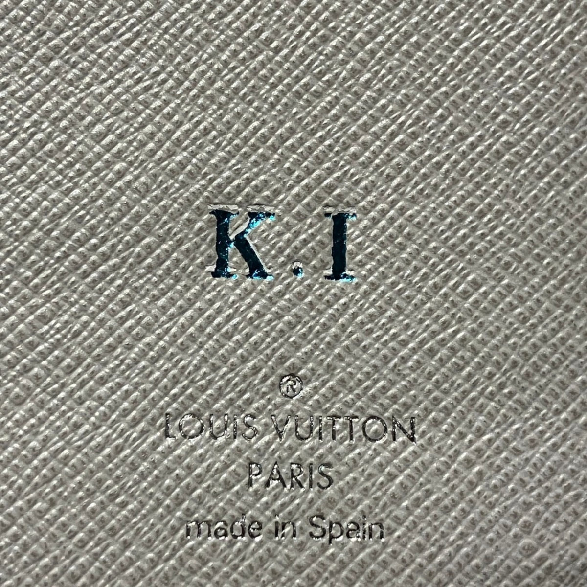 Louis Vuitton Taigarama White Taigarama Long Wallet (Bi-Fold) (Pre-Owned)