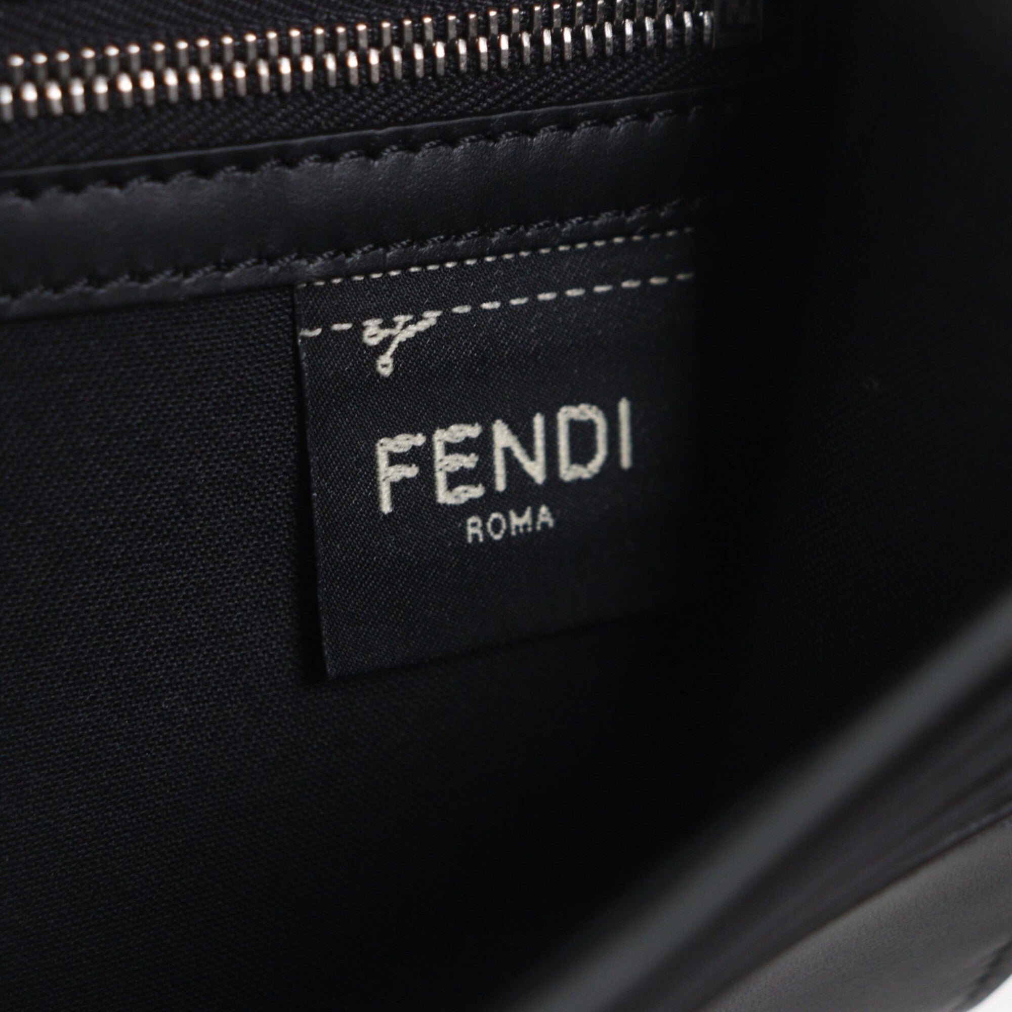 Fendi Black Leather Long Wallet (Bi-Fold) (Pre-Owned)