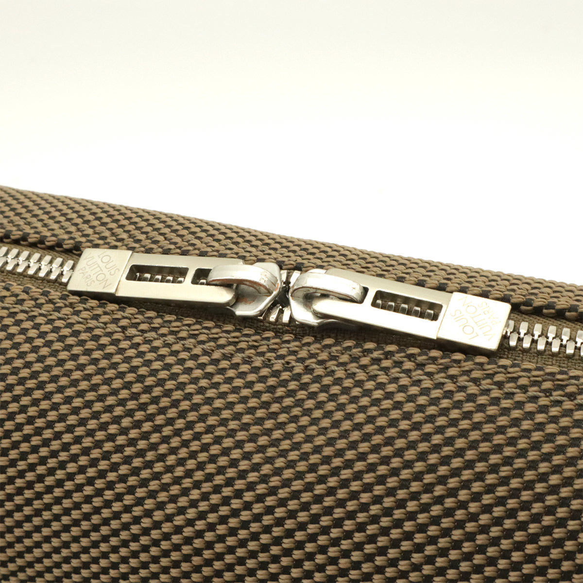 Louis Vuitton Earth Khaki Damier Geant Shoulder Bag (Pre-Owned)