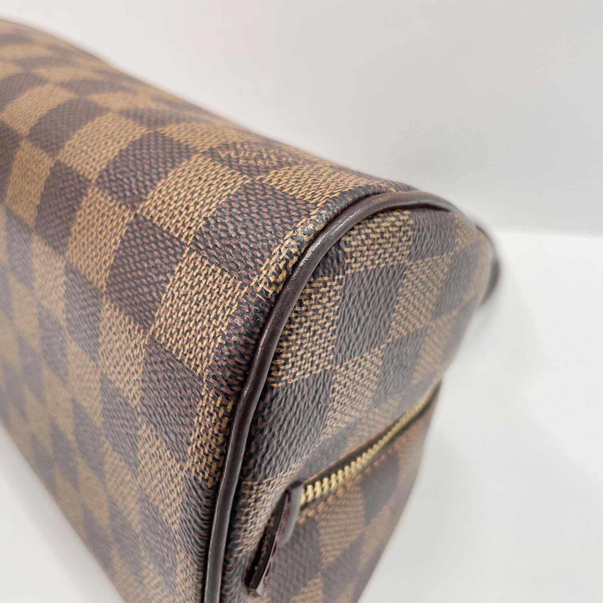 Louis Vuitton Brown Handbag (Pre-Owned)