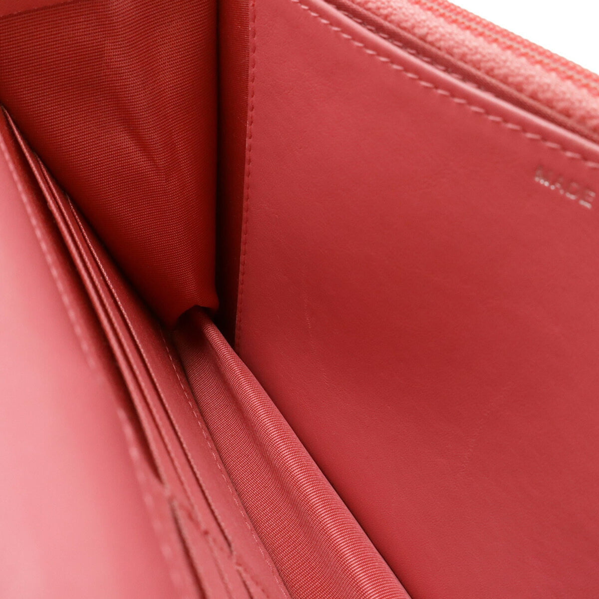 Chanel Pink Pink Red Red Color Leather Chain/Shoulder Wallet (Pre-Owned)