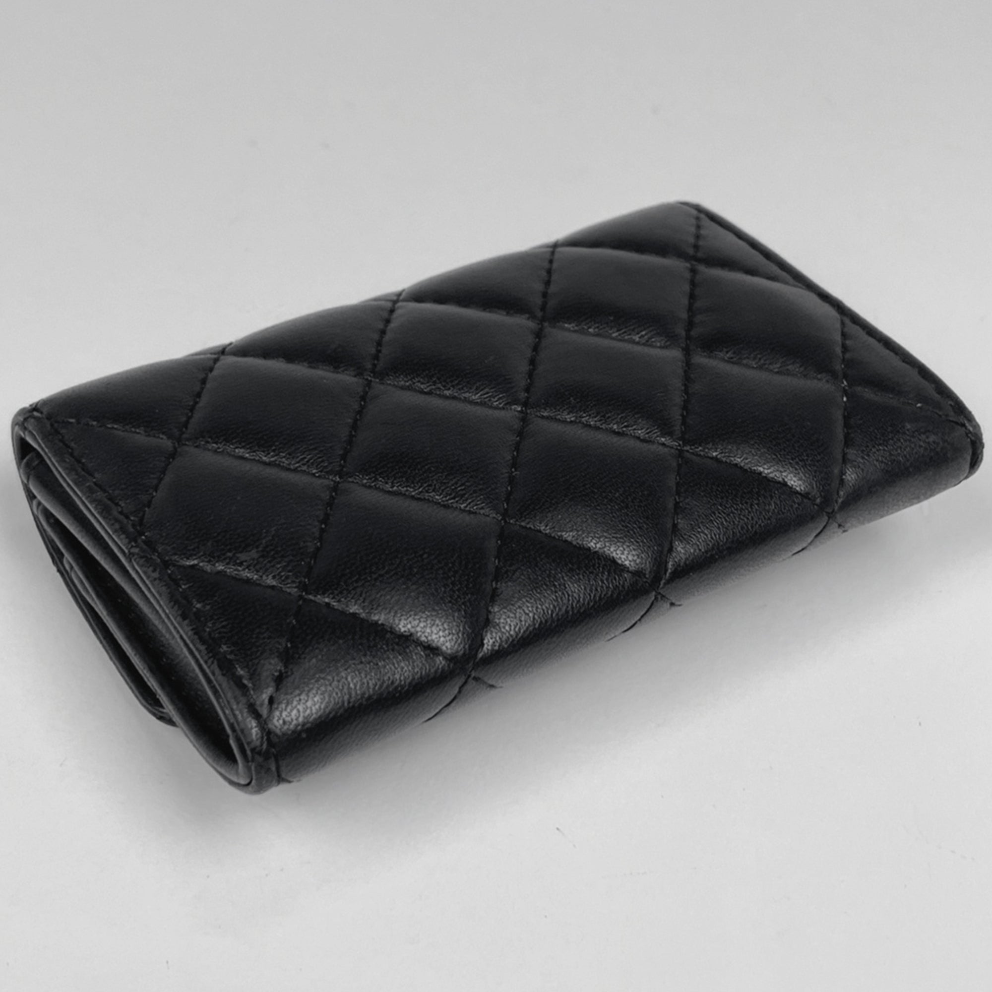 Chanel Black Leather Coin Purse/Coin Case (Pre-Owned)
