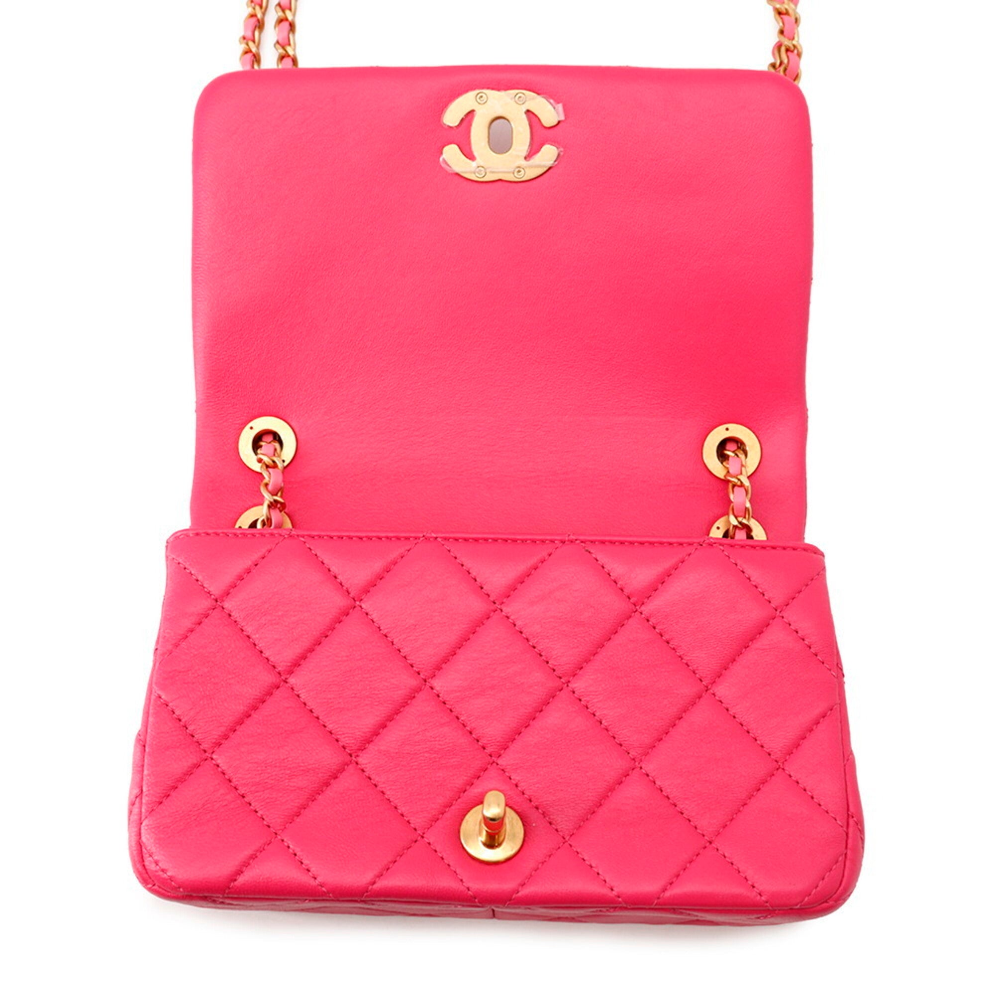 Chanel Matelasse Pink Leather Handbag Shoulder Bag (Pre-Owned)