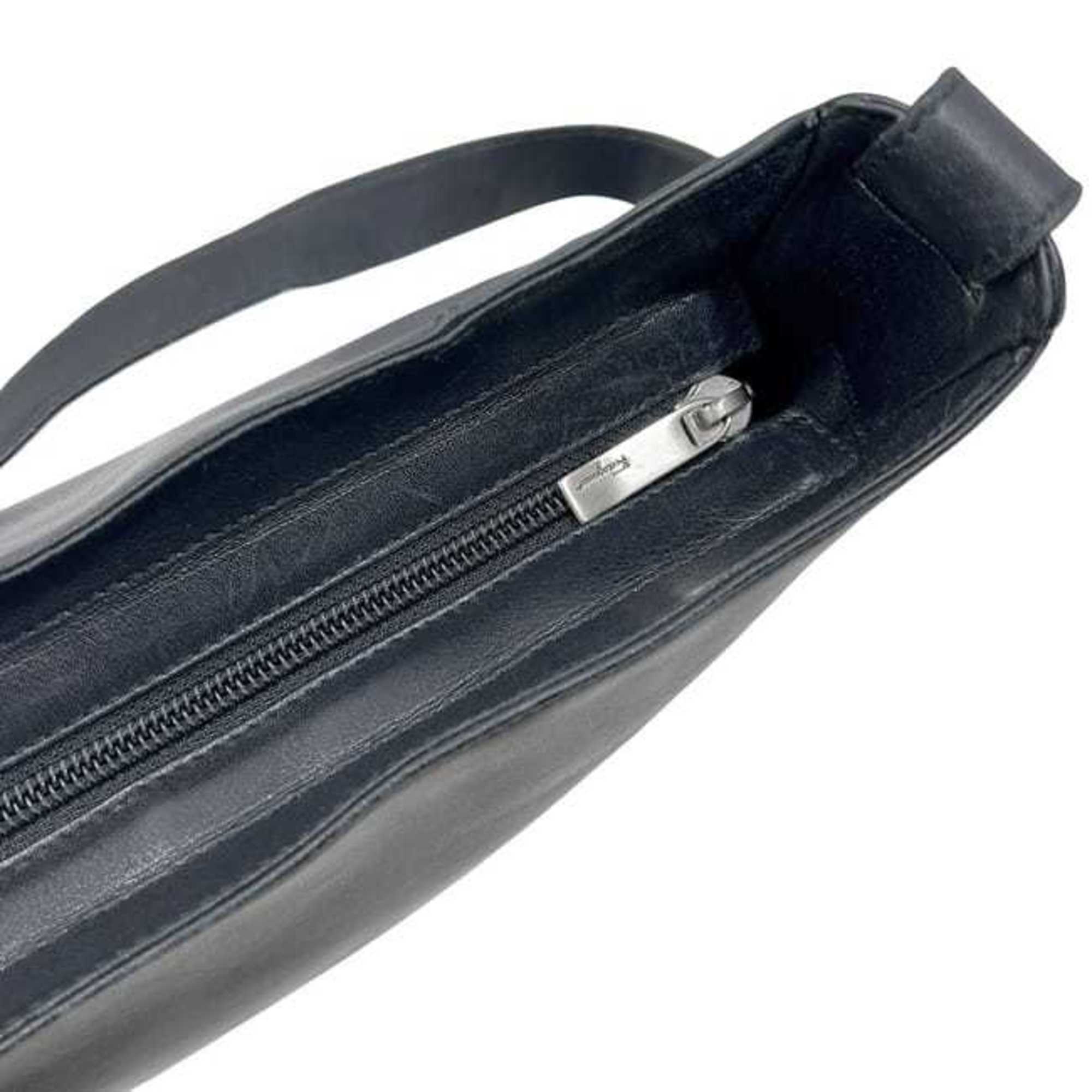 Salvatore Ferragamo Black Leather Shoulder Bag (Pre-Owned)