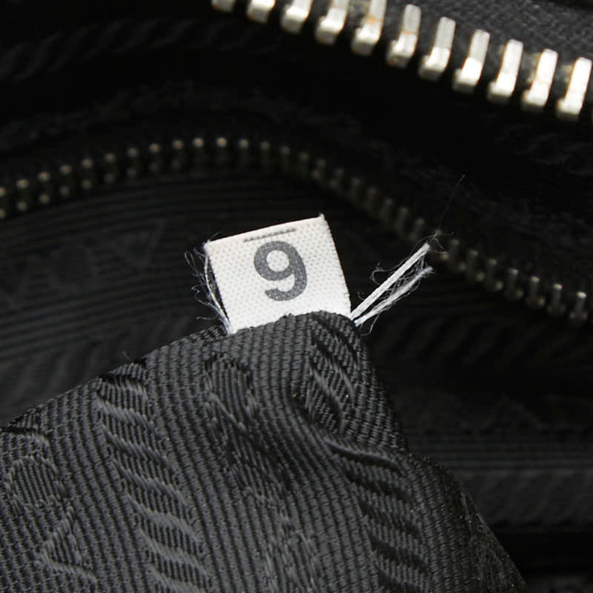 Prada Black Leather Boston Bag Handbag (Pre-Owned)