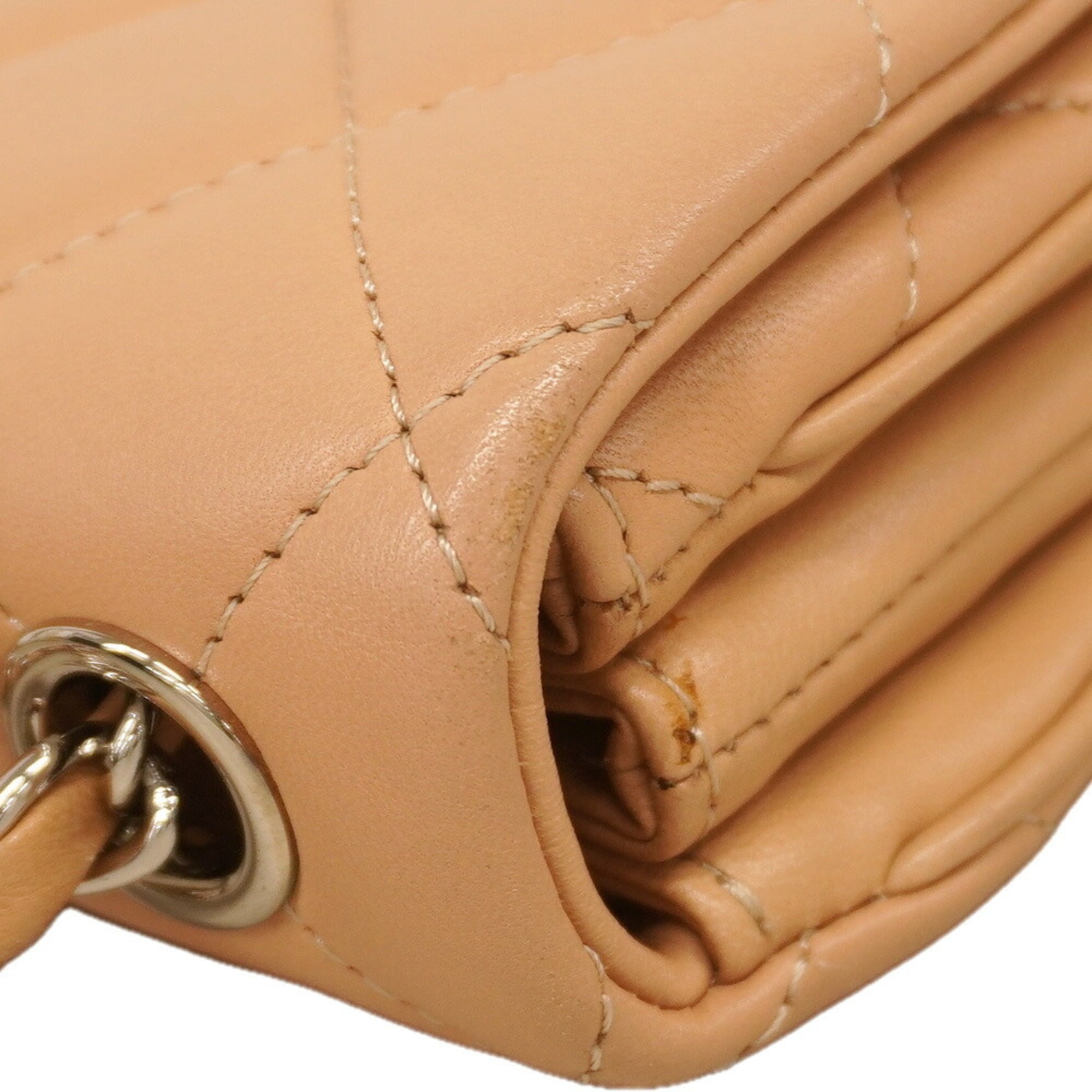 Chanel Beige Leather Shoulder Bag (Pre-Owned)