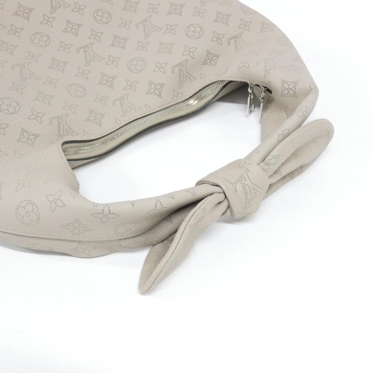 Louis Vuitton Beige Galle Leather Shoulder Bag (Pre-Owned)