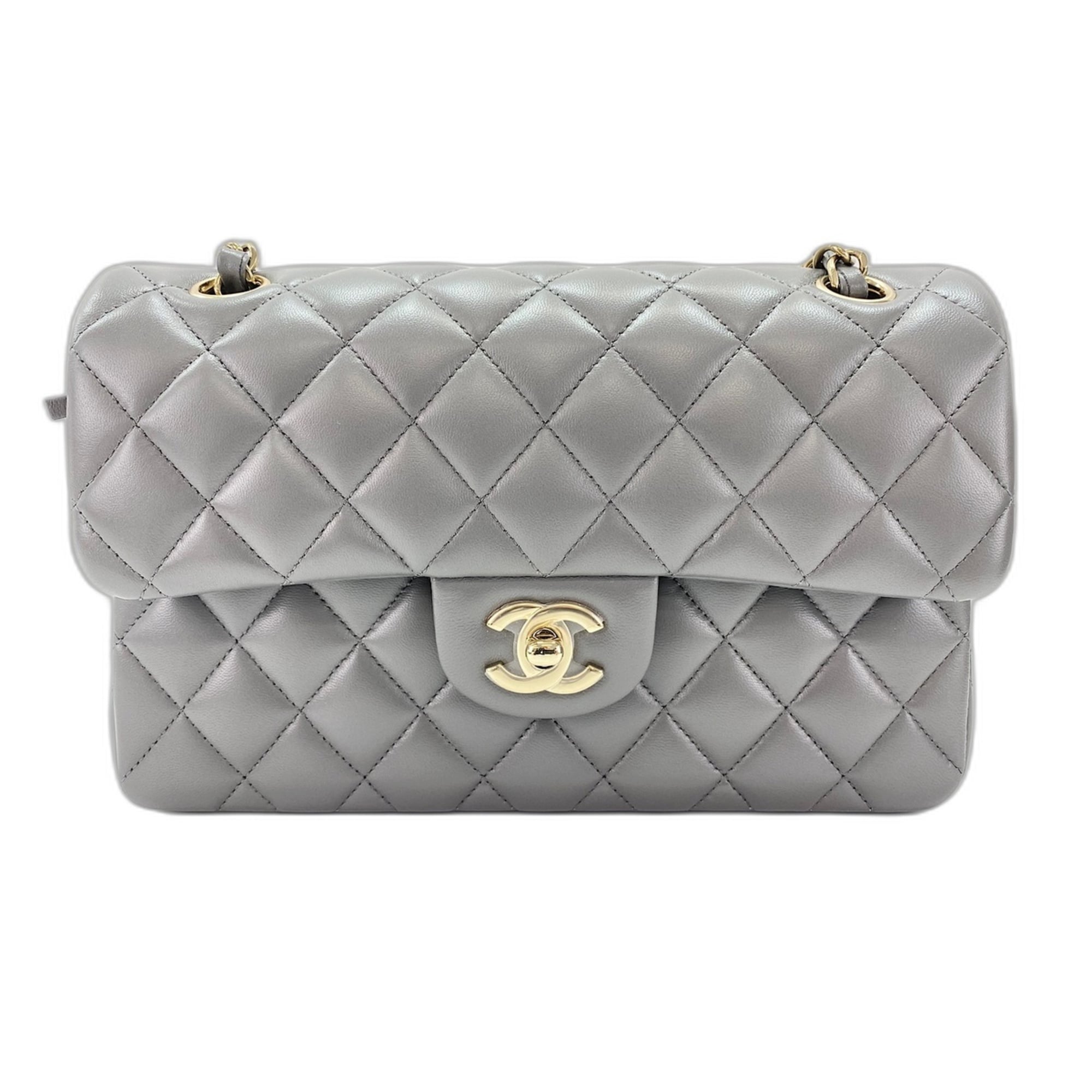 Chanel Gray Shoulder Bag (Pre-Owned)
