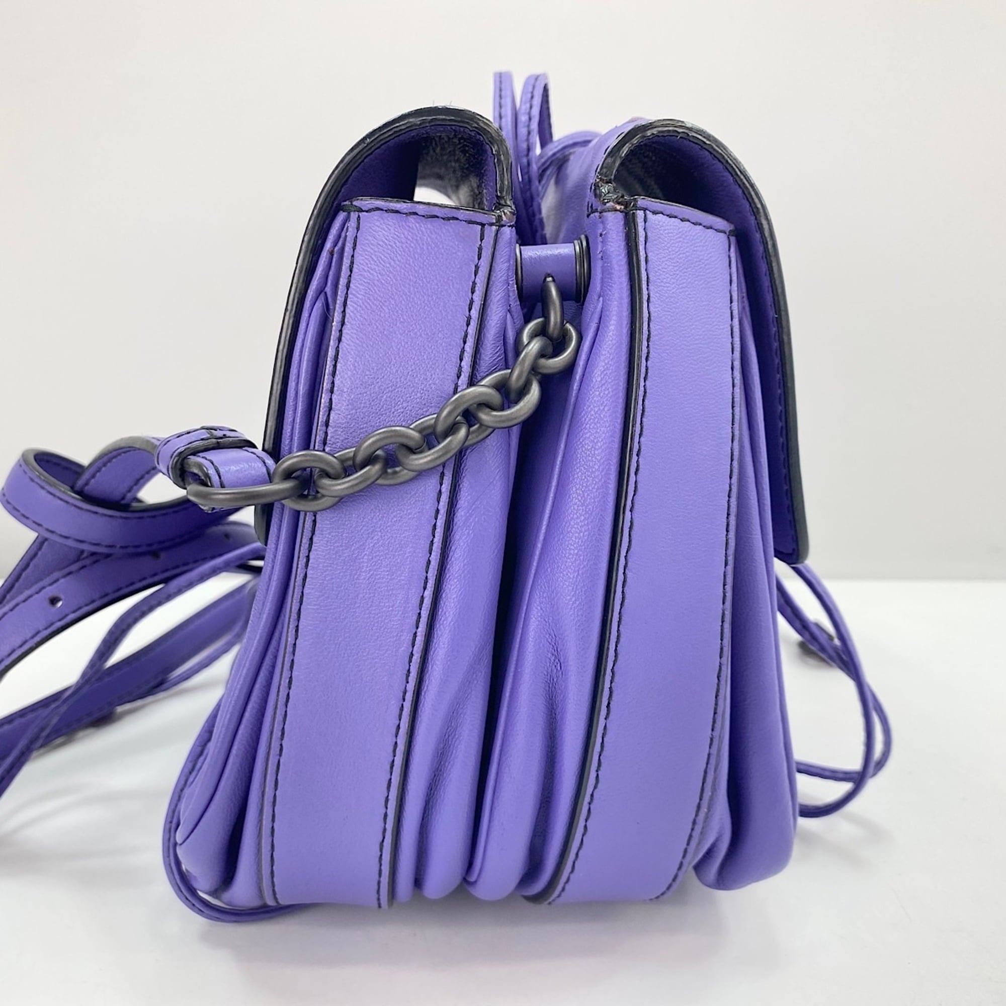 Bottega Veneta Purple Shoulder Bag (Pre-Owned)