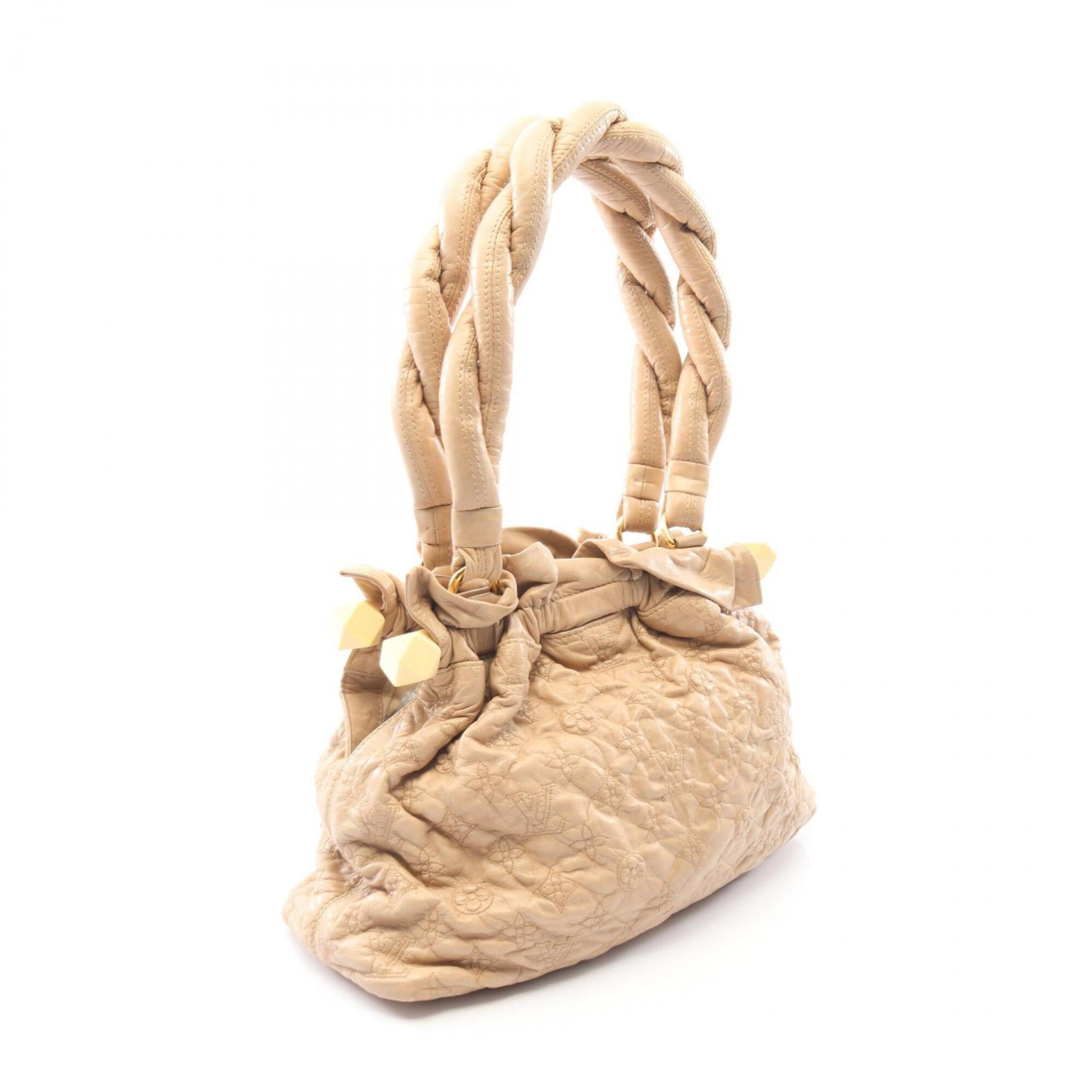 Louis Vuitton Beige Leather Handbag Shoulder Bag (Pre-Owned)