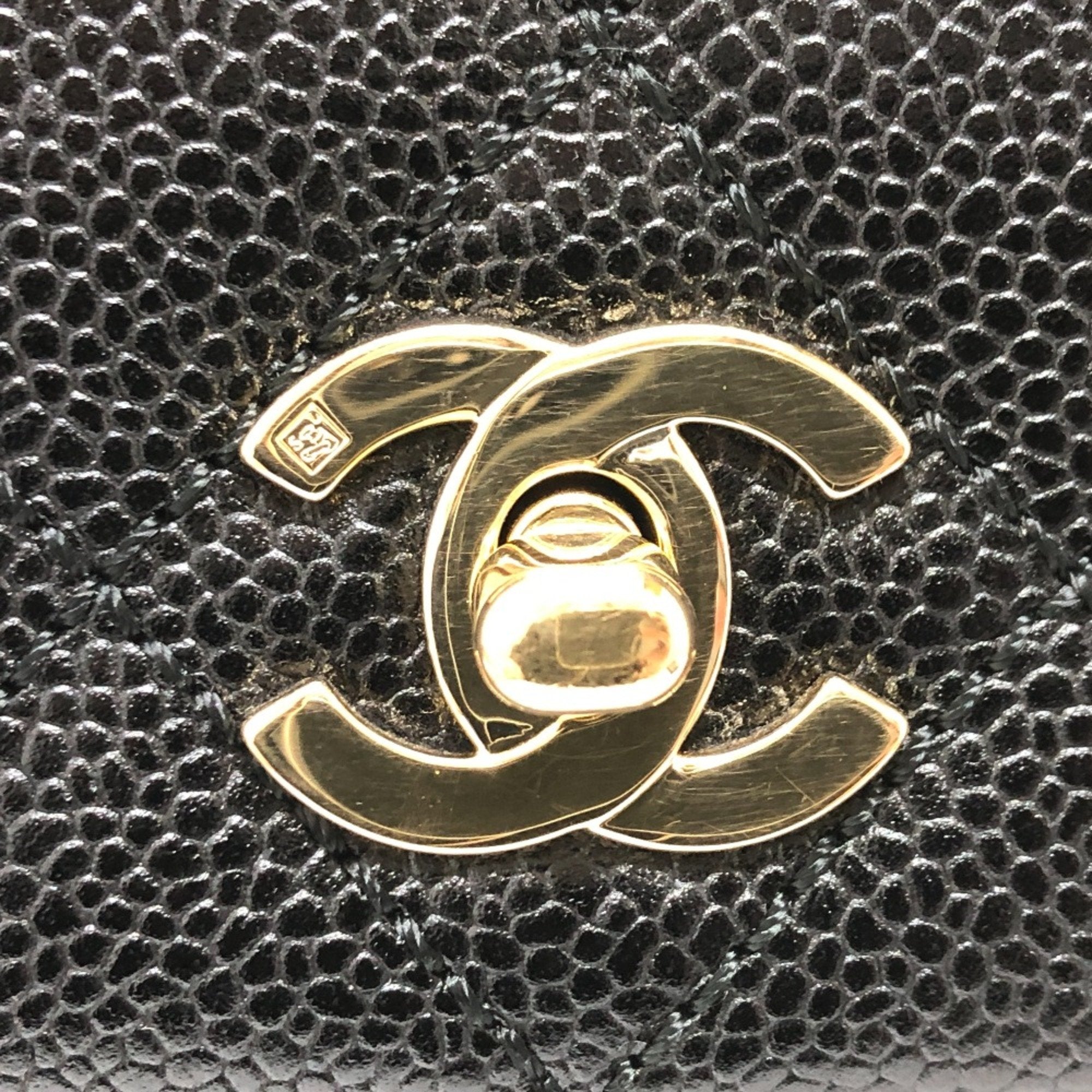 Chanel Black Leather Handbag (Pre-Owned)