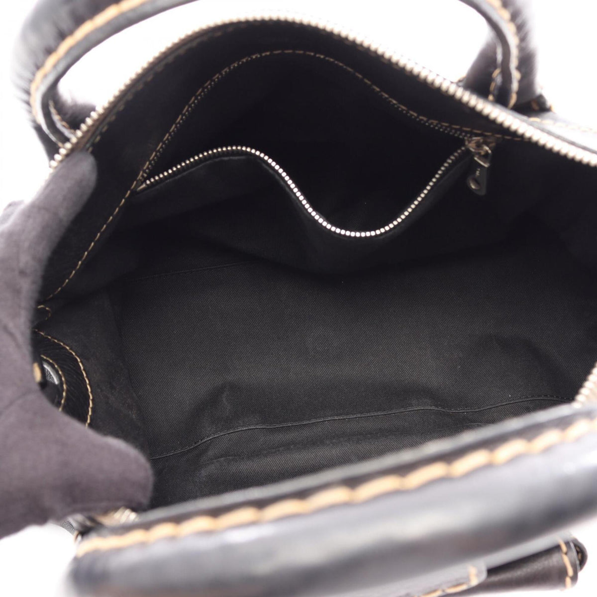 Chloé Black Leather Handbag (Pre-Owned)