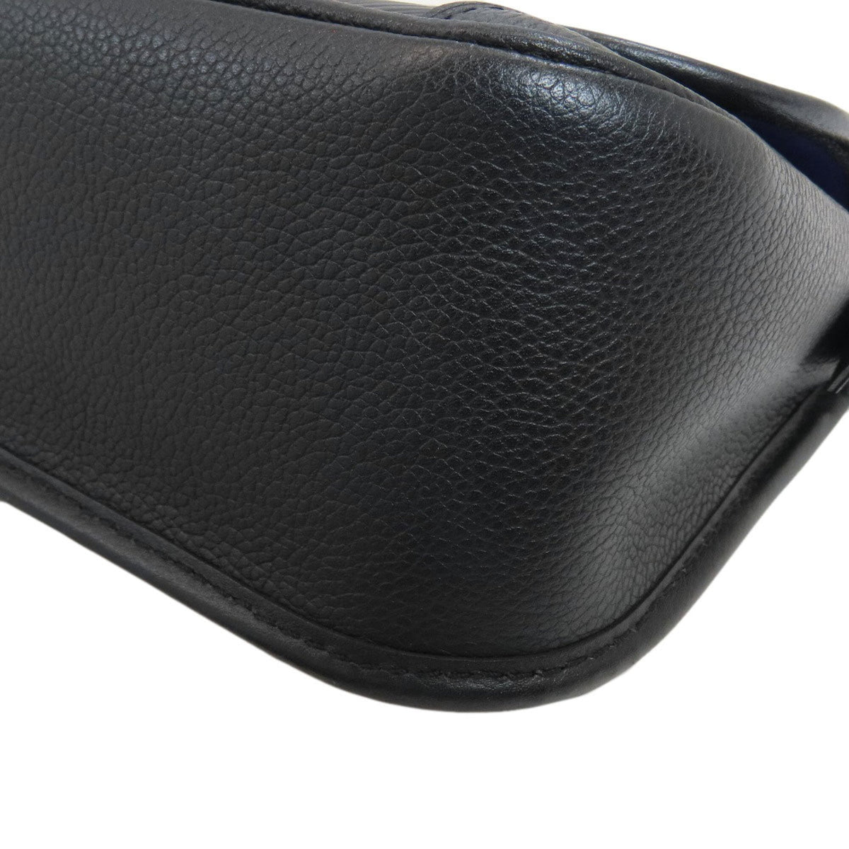 Louis Vuitton Epi Noir Epi Leather Shoulder Bag (Pre-Owned)