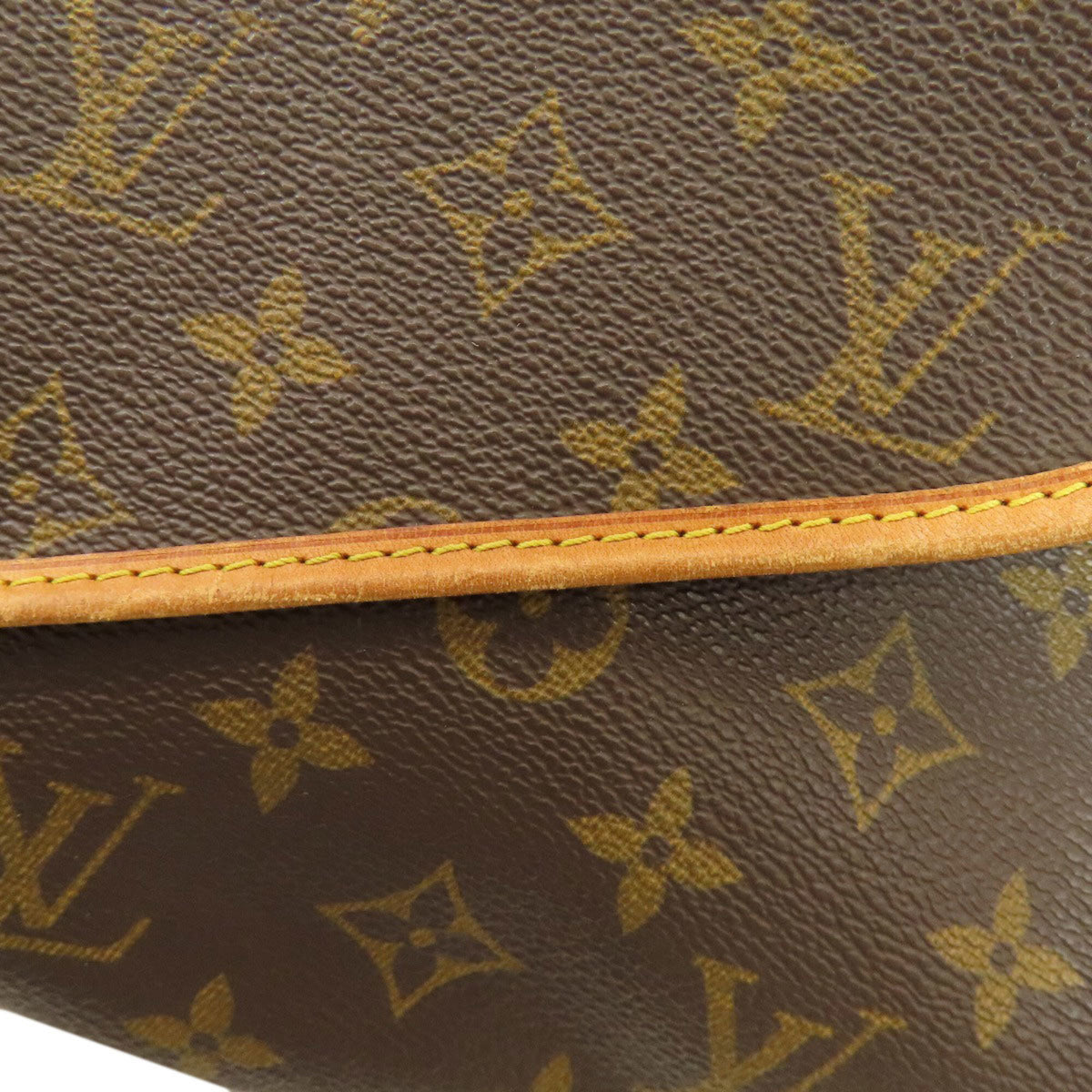 Louis Vuitton Monogram Brown Monogram Monogram Shoulder Bag (Pre-Owned)