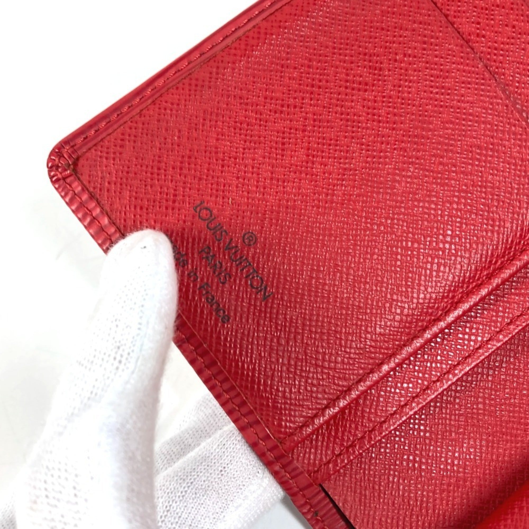 Louis Vuitton Epi Red Color Rouge Epi Leather Wallet (Bi-Fold) (Pre-Owned)