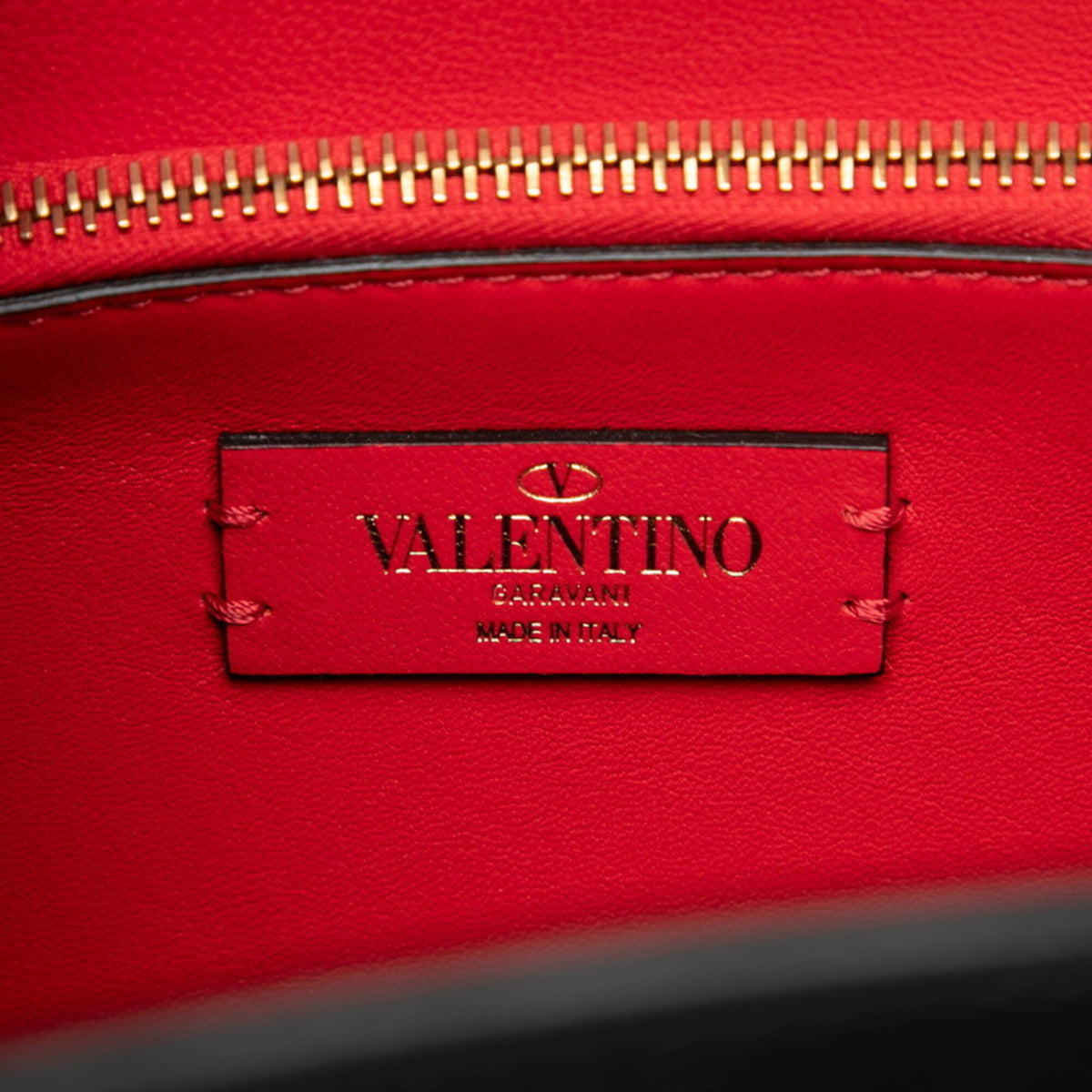 Valentino Black Leather Handbag Shoulder Bag (Pre-Owned)