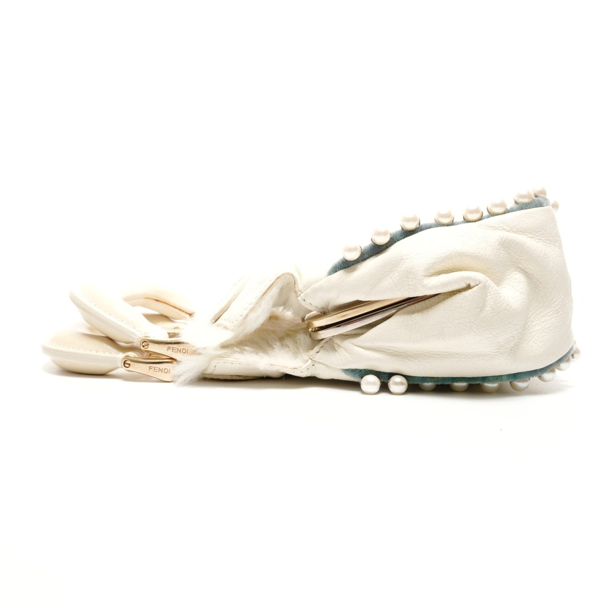 Fendi White Fur Leather Shoulder Bag (Pre-Owned)
