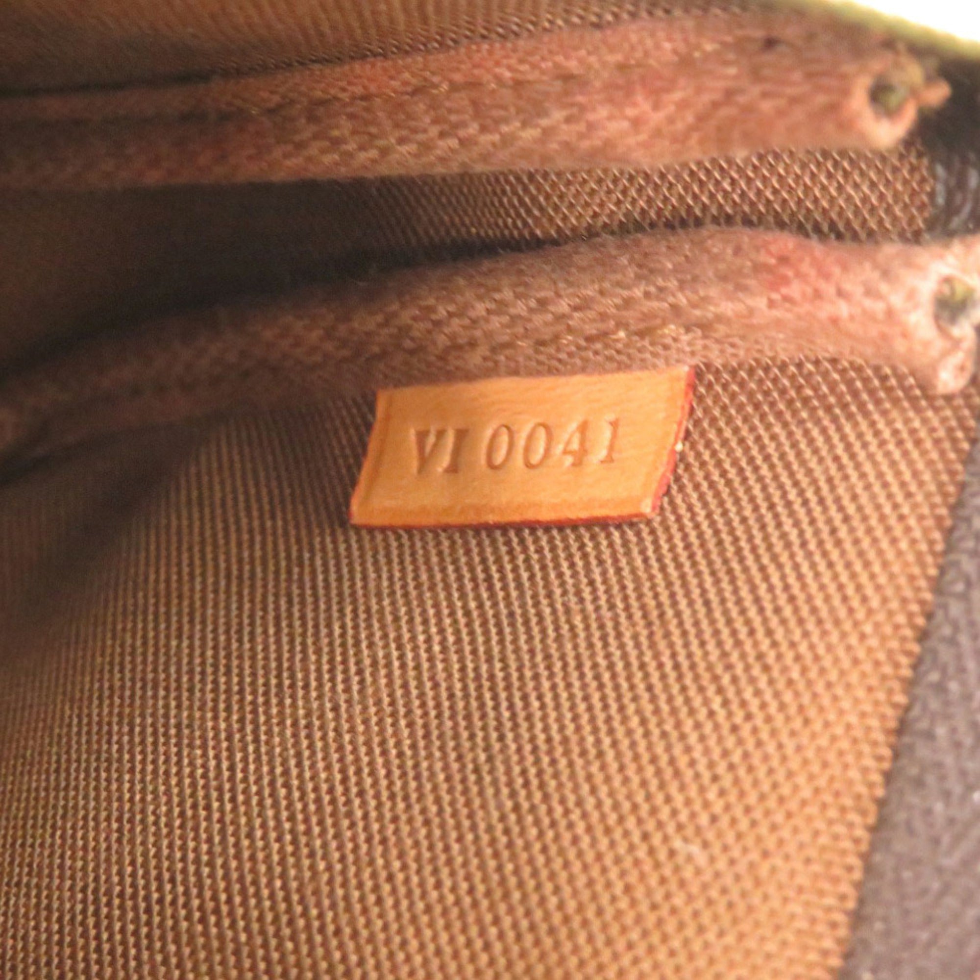 Louis Vuitton Brown Monogram Monogram Handbag Pochette Pouch (Pre-Owned)