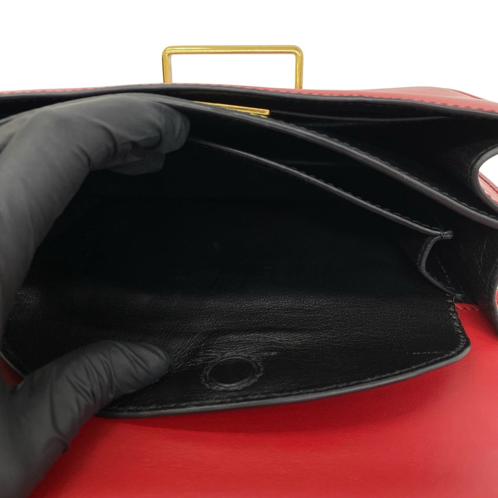 Prada Black Red Color Leather Pochette Shoulder Bag (Pre-Owned)