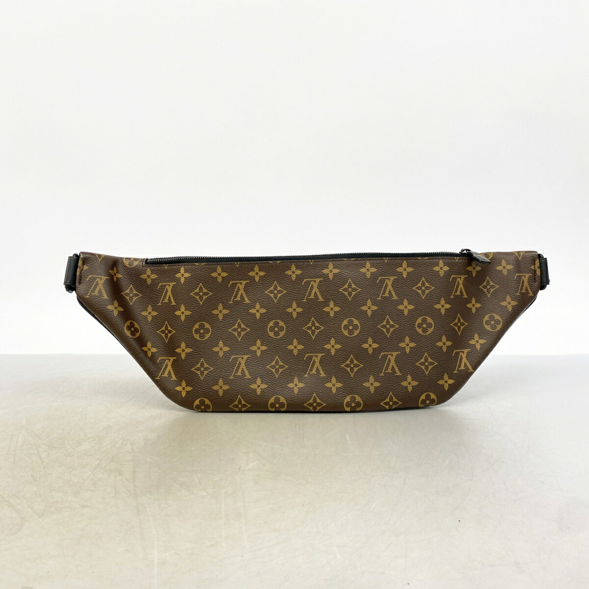 Louis Vuitton Brown Sling Bag (Pre-Owned)