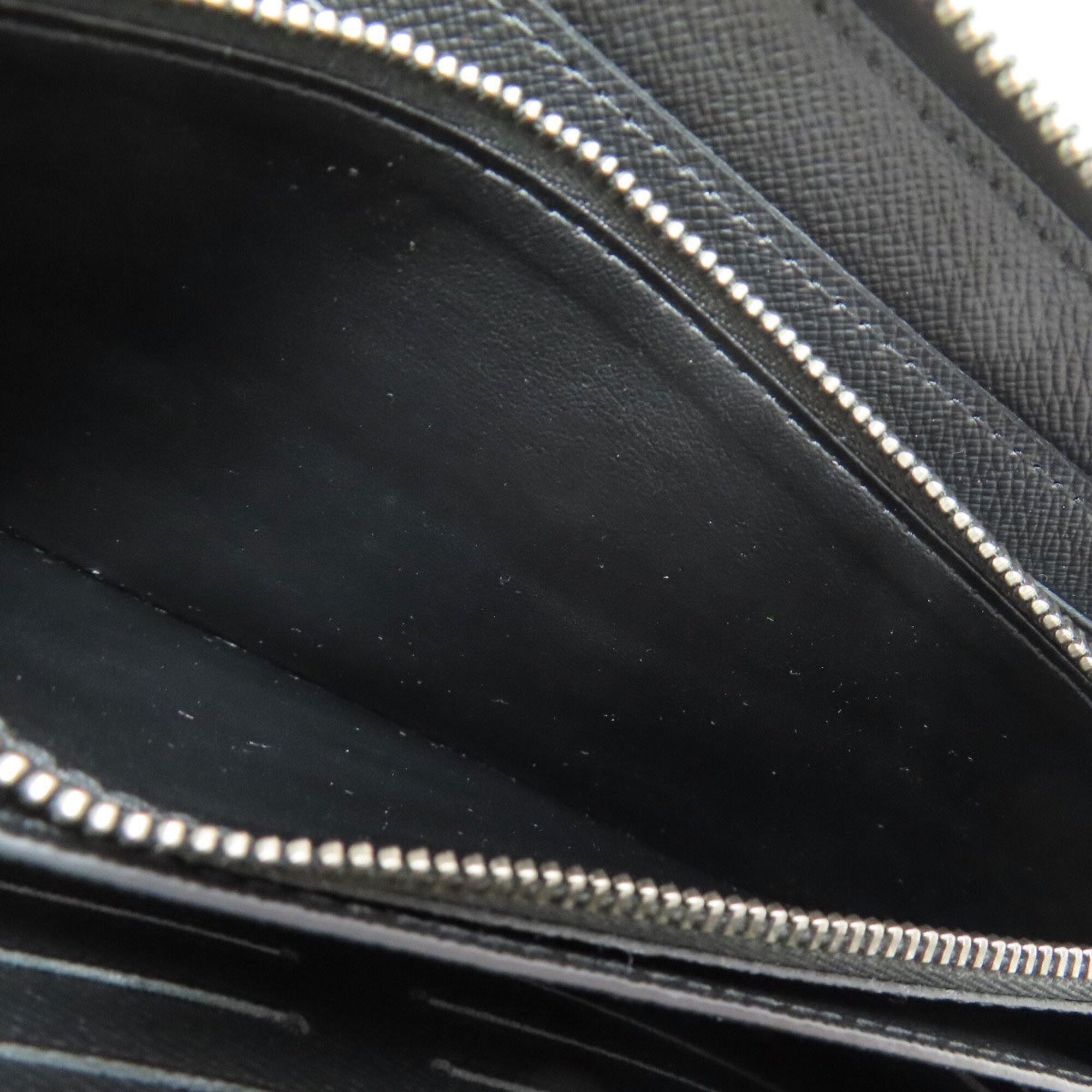 Louis Vuitton Black Monogram Eclipse Clutch Bag (Pre-Owned)