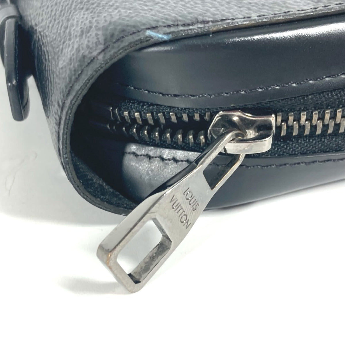 Louis Vuitton Monogram Eclipse Black Monogram Eclipse Long Wallet (Bi-Fold) (Pre-Owned)