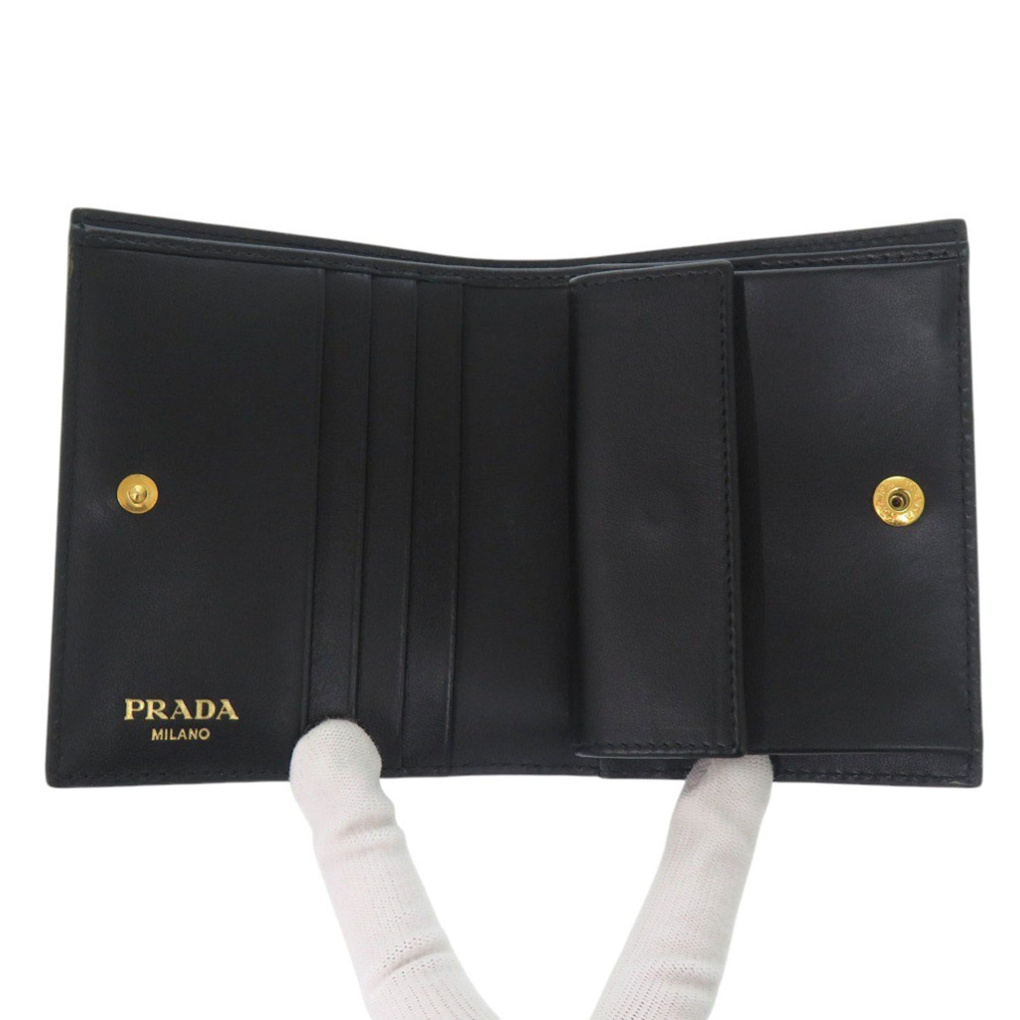 Prada Black Leather Wallet (Bi-Fold) (Pre-Owned)