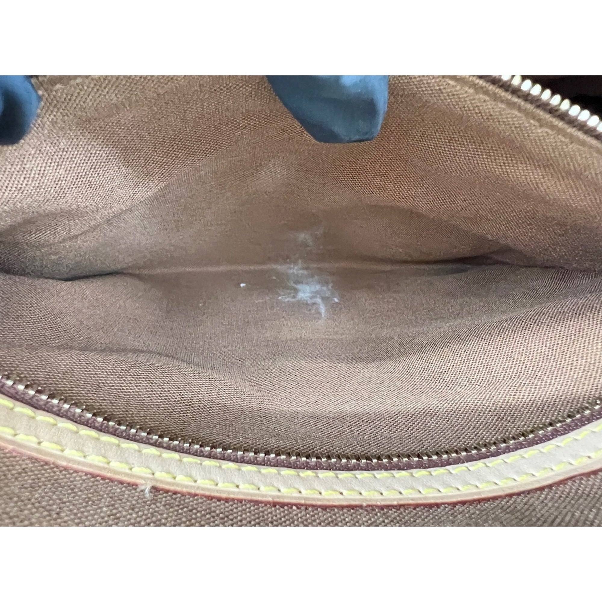 Louis Vuitton Brown Monogram Tote Bag (Pre-Owned)
