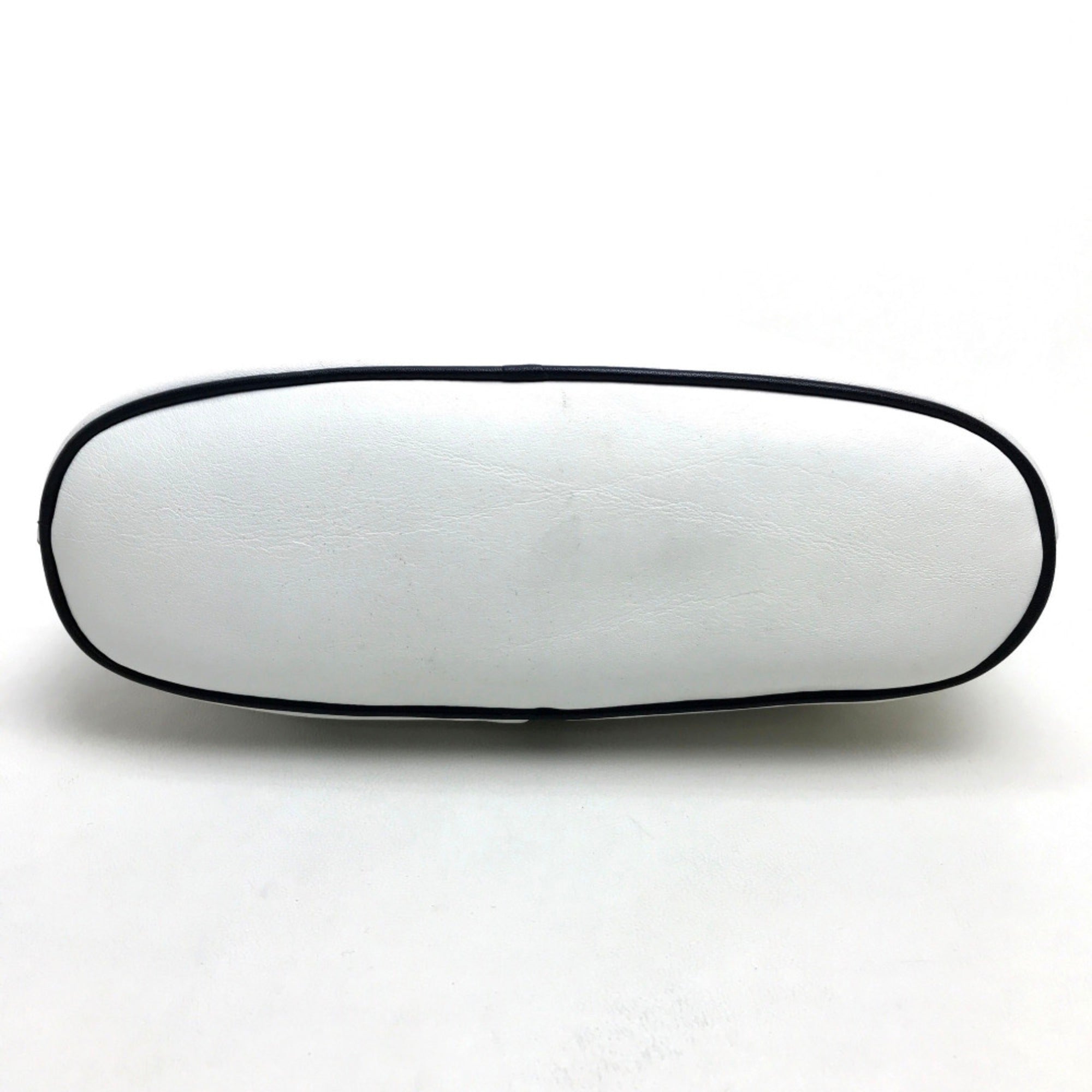 Celine White Leather Shoulder Bag (Pre-Owned)