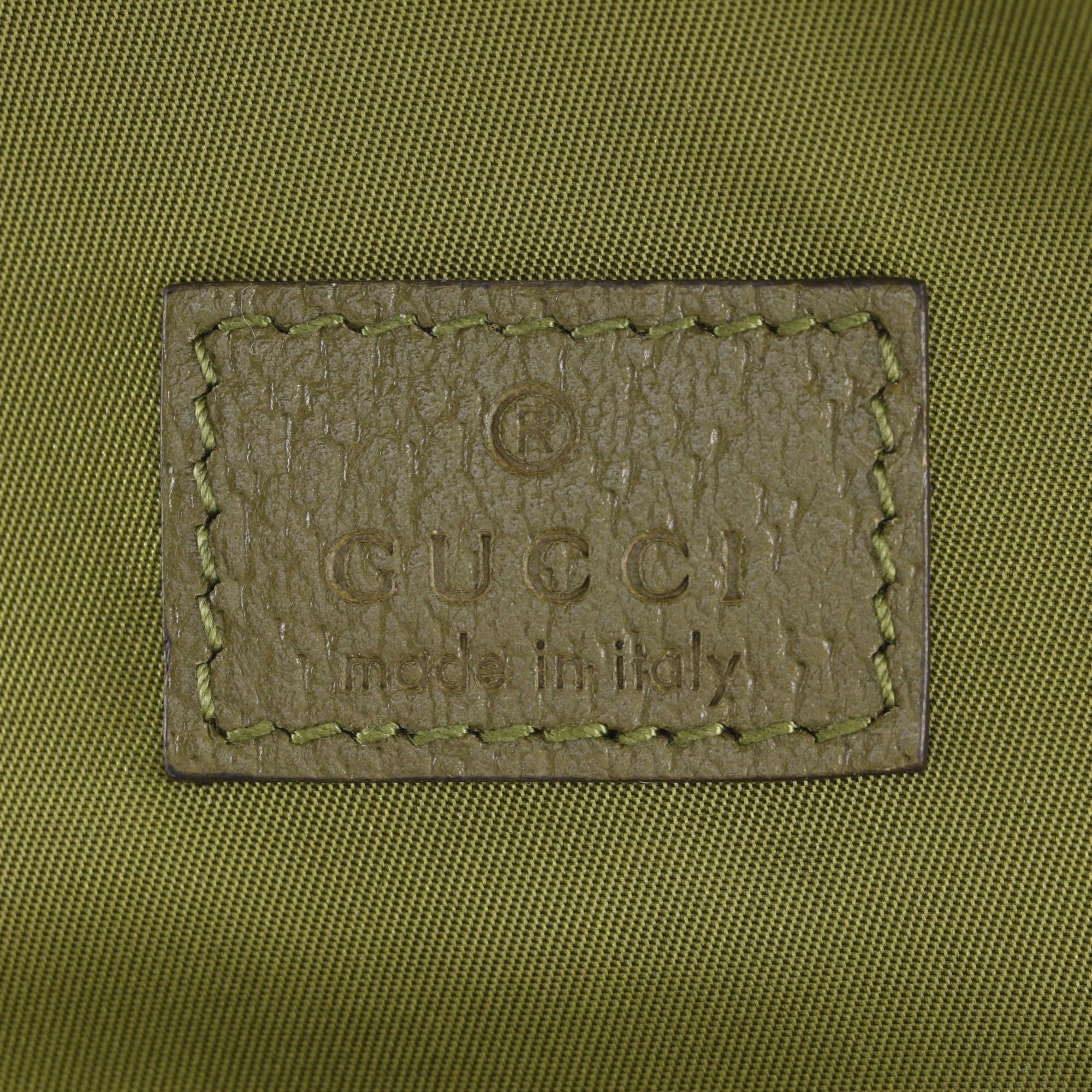 Gucci Green Gg Canvas Handbag Pouch (Pre-Owned)