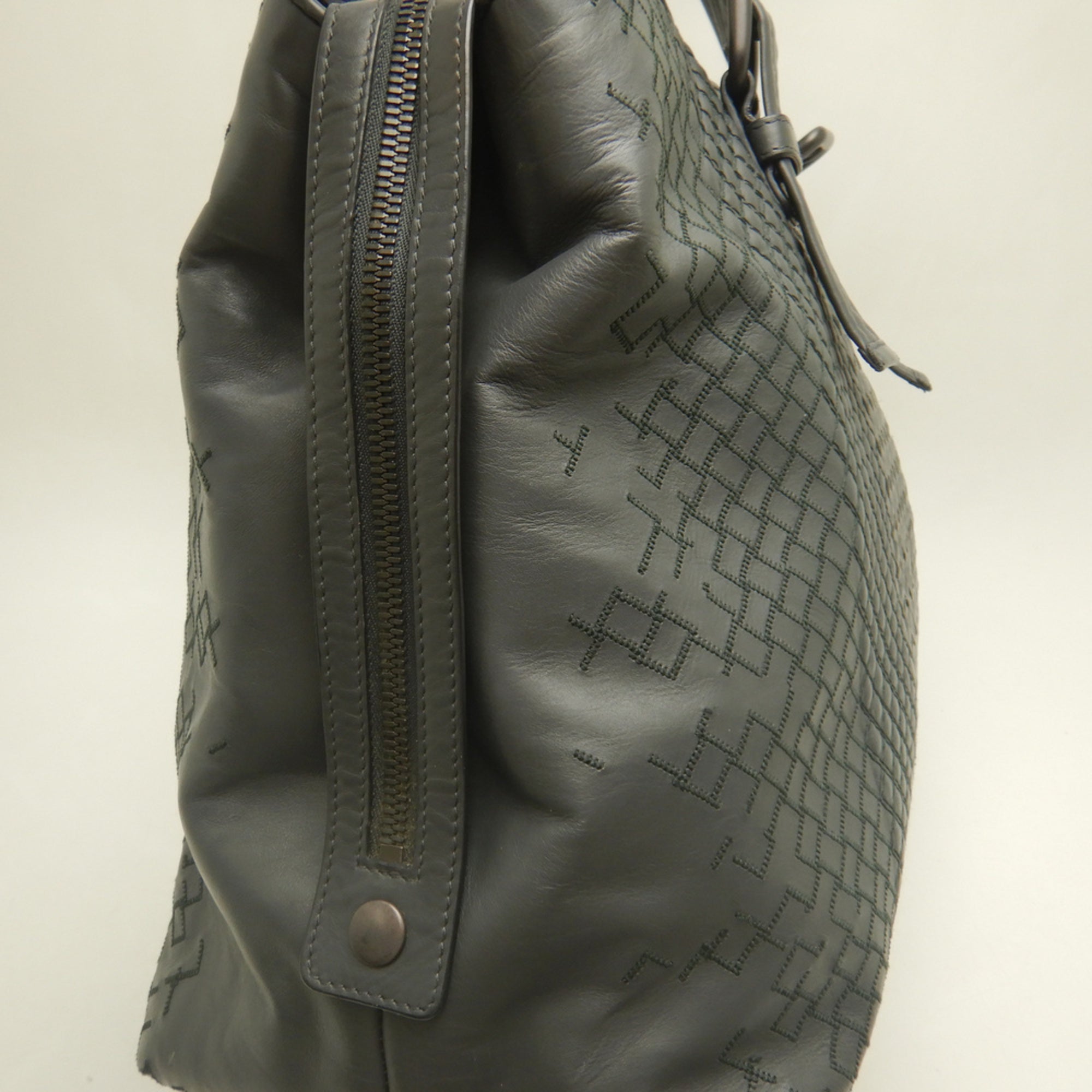 Bottega Veneta Intreccio Gray Intrecciato Tote Bag (Pre-Owned)