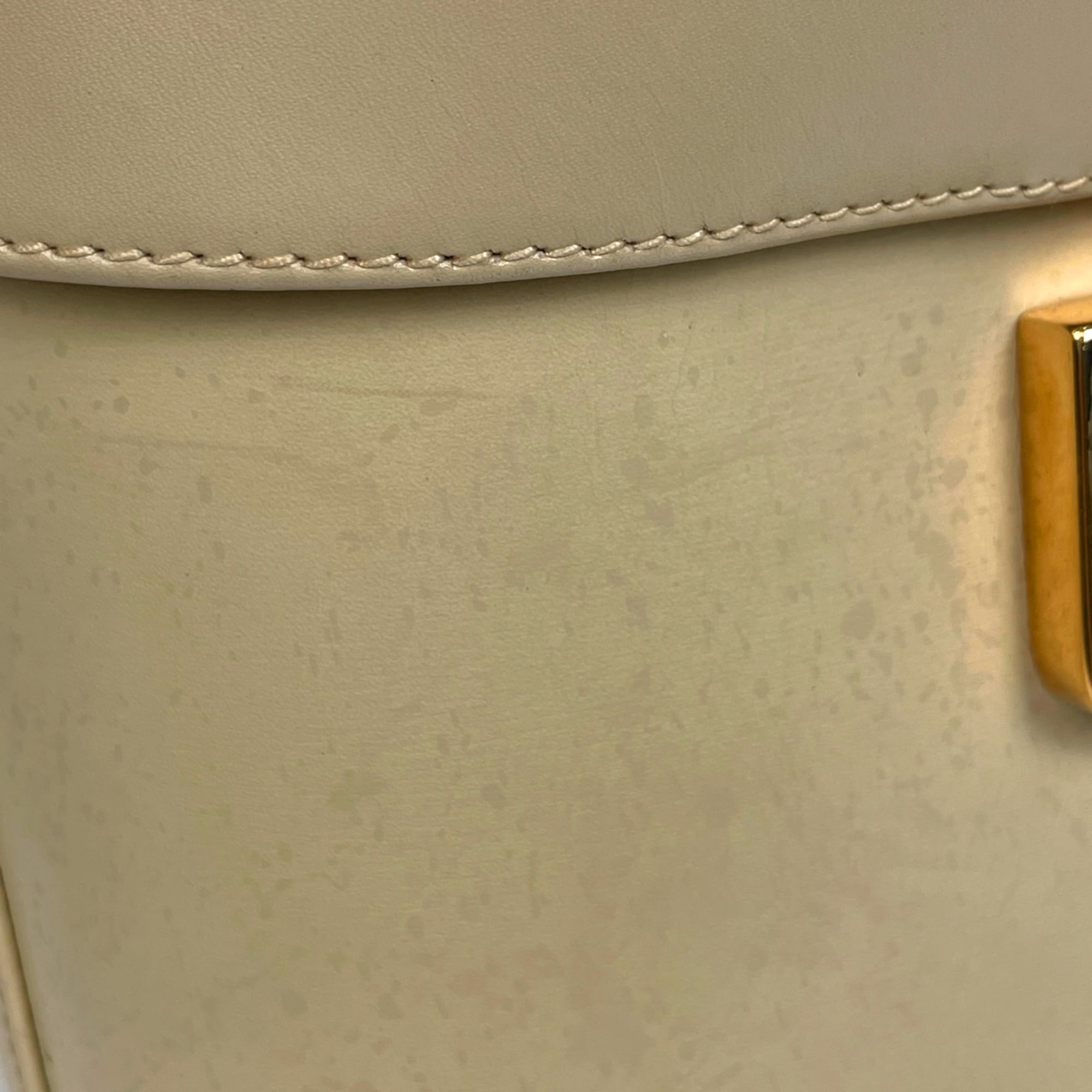Gucci Beige Leather Handbag Vanity Bag (Pre-Owned)