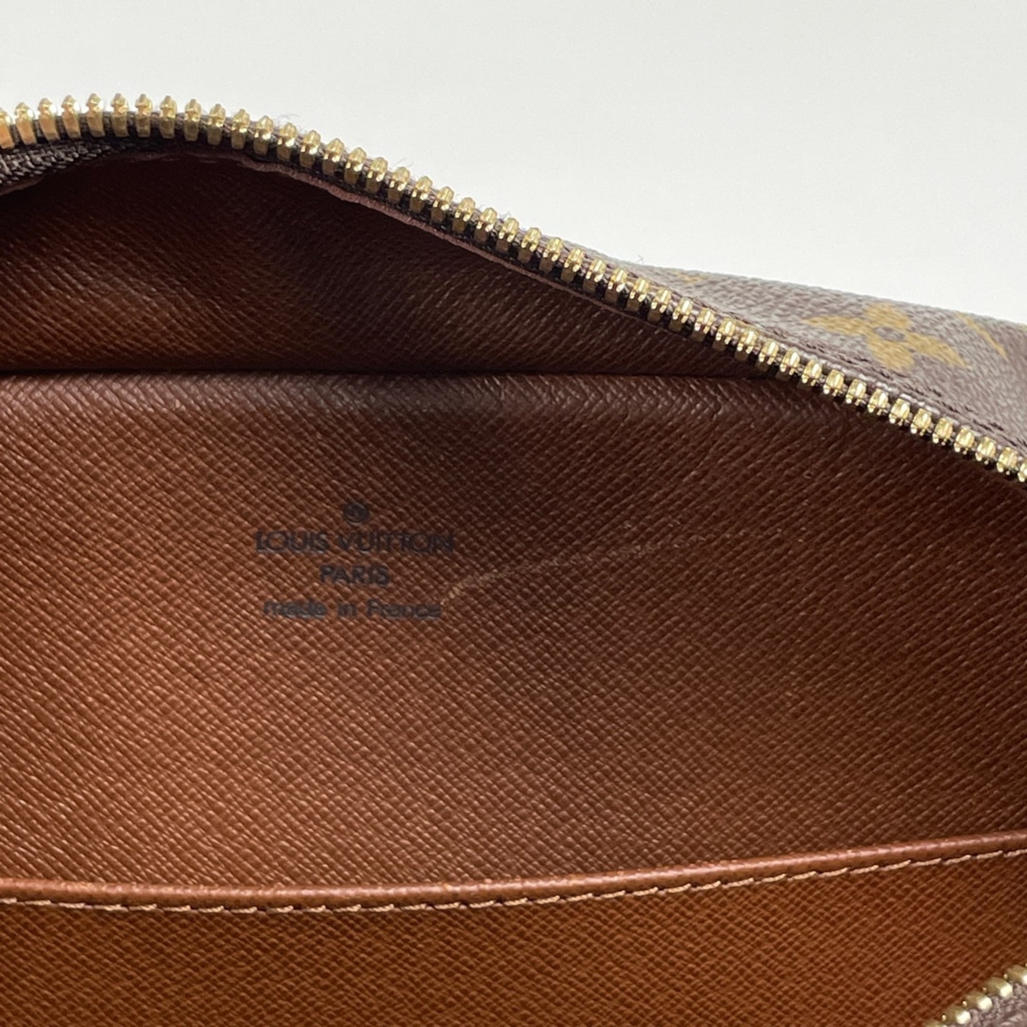 Louis Vuitton Brown Monogram Shoulder Bag (Pre-Owned)
