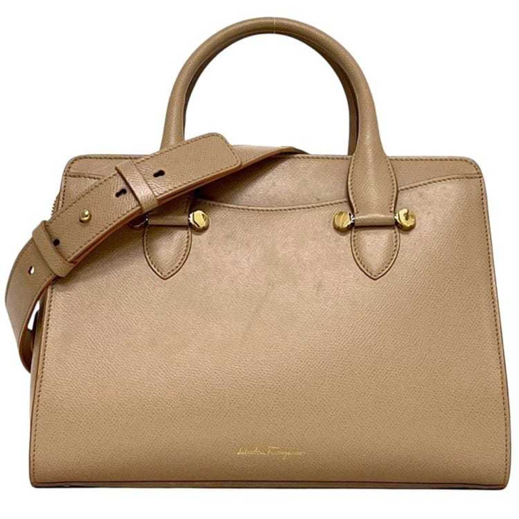Salvatore Ferragamo Beige Leather Handbag Shoulder Bag (Pre-Owned)