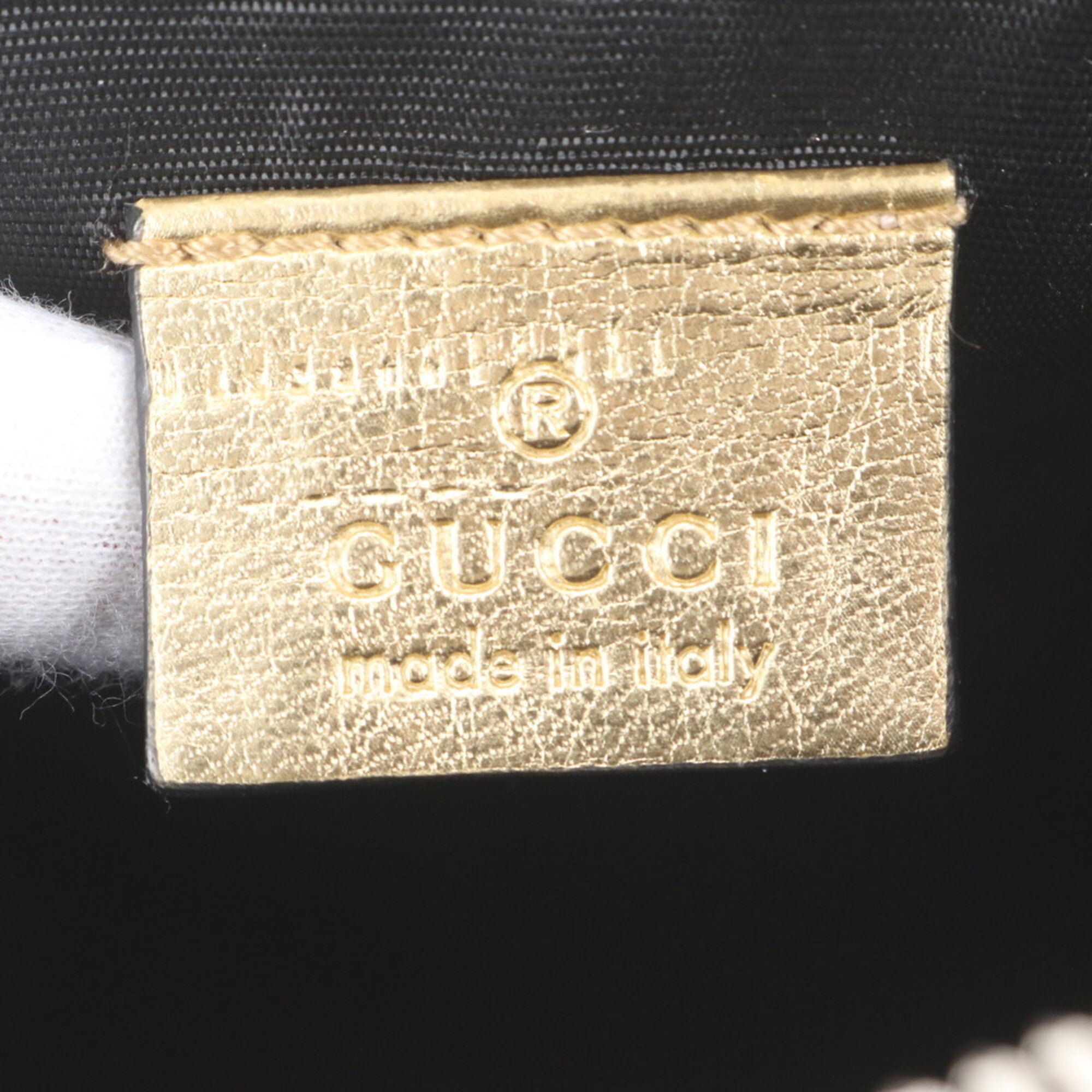 Gucci Black Gold Leather Shoulder Bag (Pre-Owned)