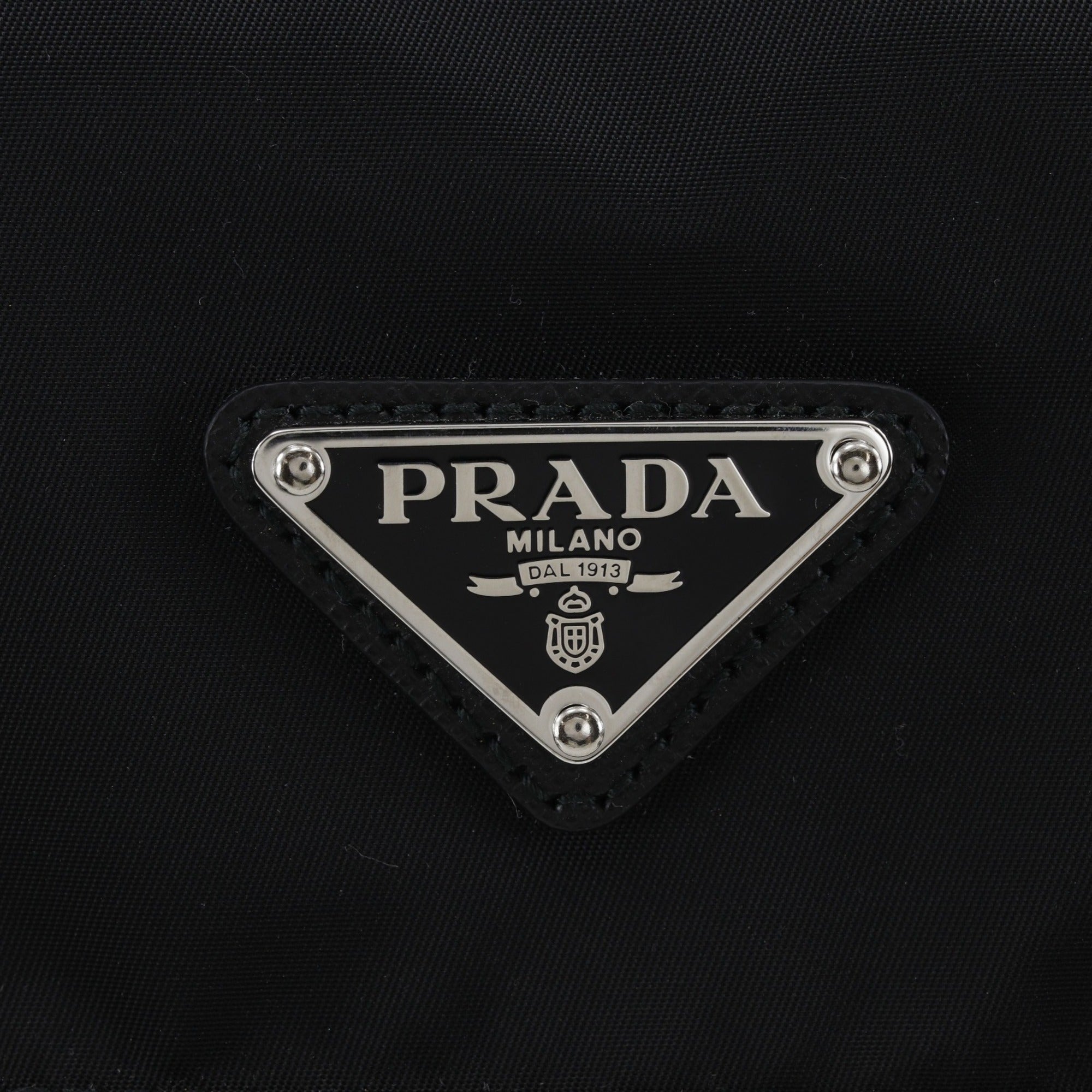 Prada Black Nero Nylon Messenger Bag Shoulder Bag (Pre-Owned)