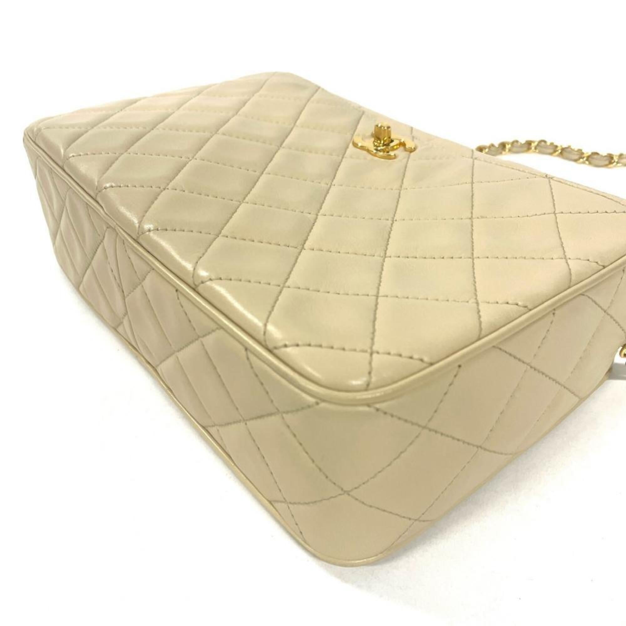 Chanel Beige Leather Shoulder Bag (Pre-Owned)
