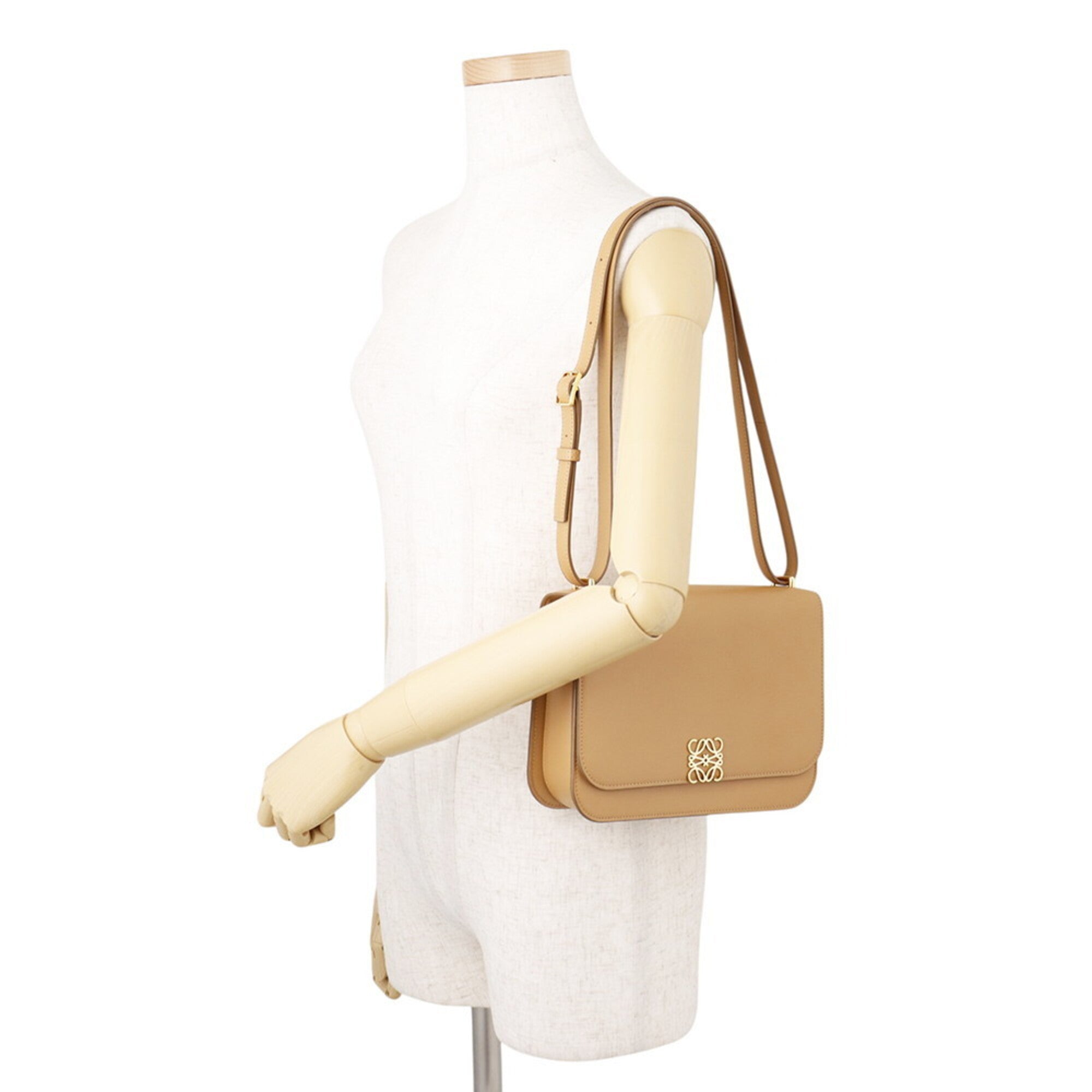 Loewe Brown Leather Handbag Shoulder Bag (Pre-Owned)