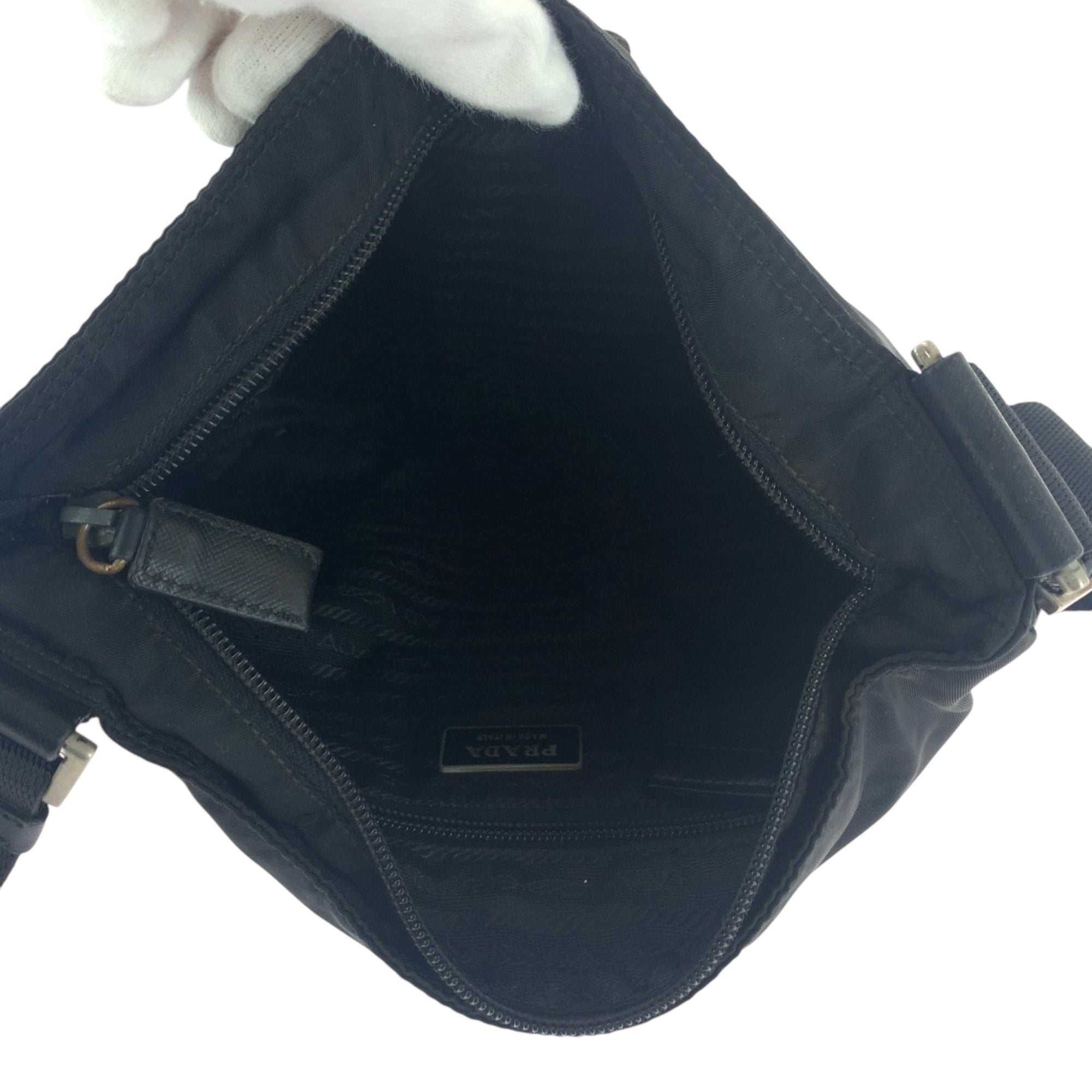 Prada Black Nylon Pochette Shoulder Bag (Pre-Owned)