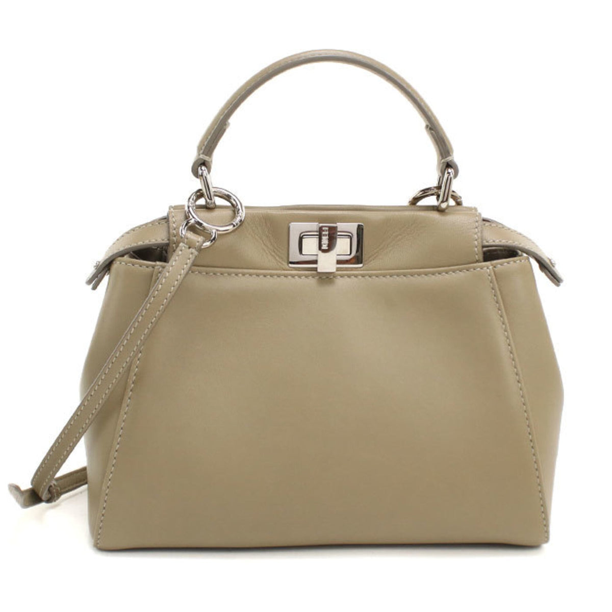 Fendi Beige Leather Handbag (Pre-Owned)