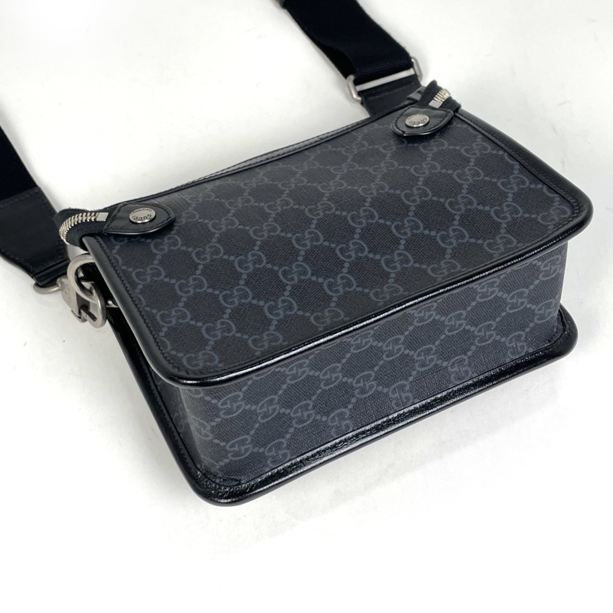 Gucci Black Coated Canvas Leather Shoulder Bag (Pre-Owned)