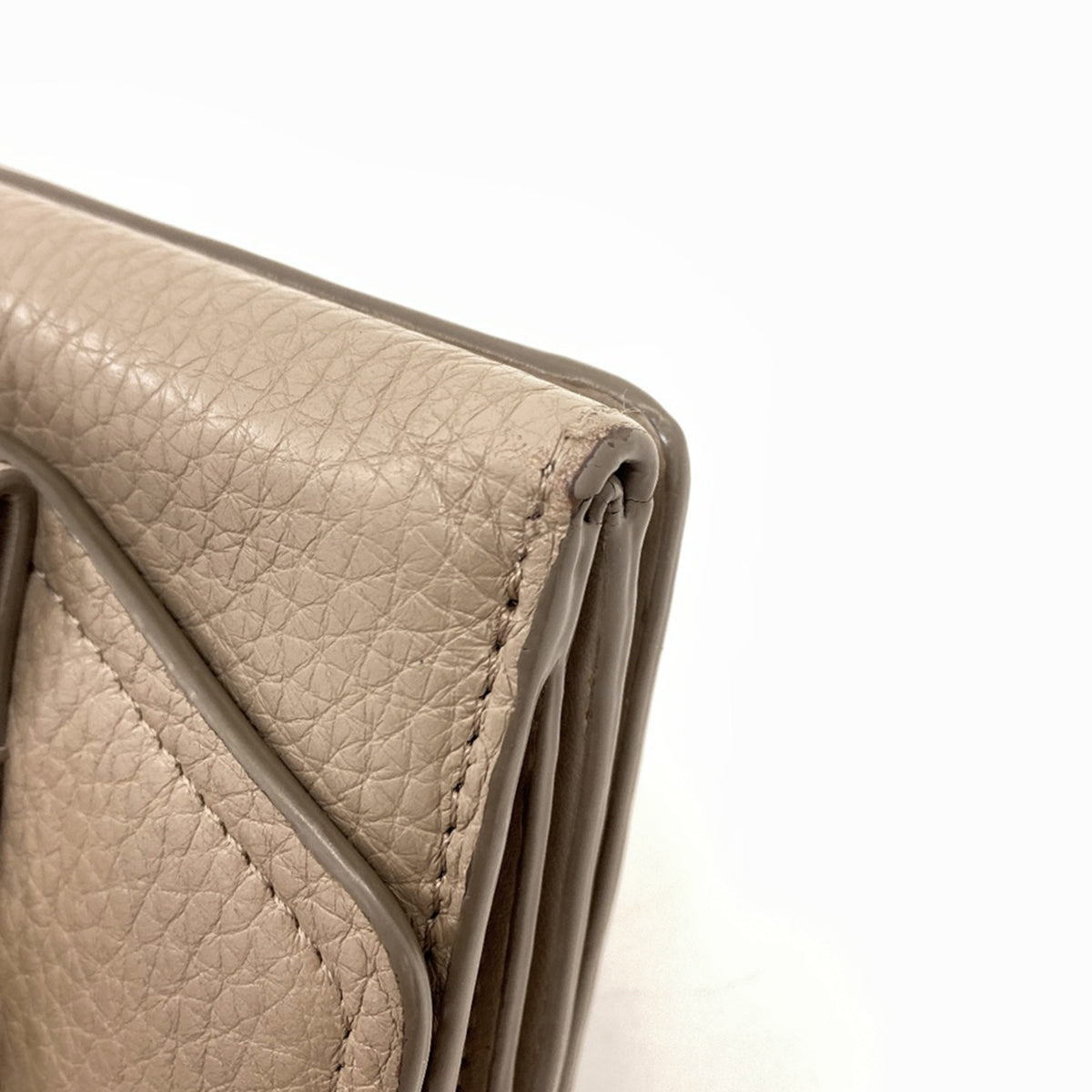 Chloé Brown Leather Wallet (Bi-Fold) (Pre-Owned)