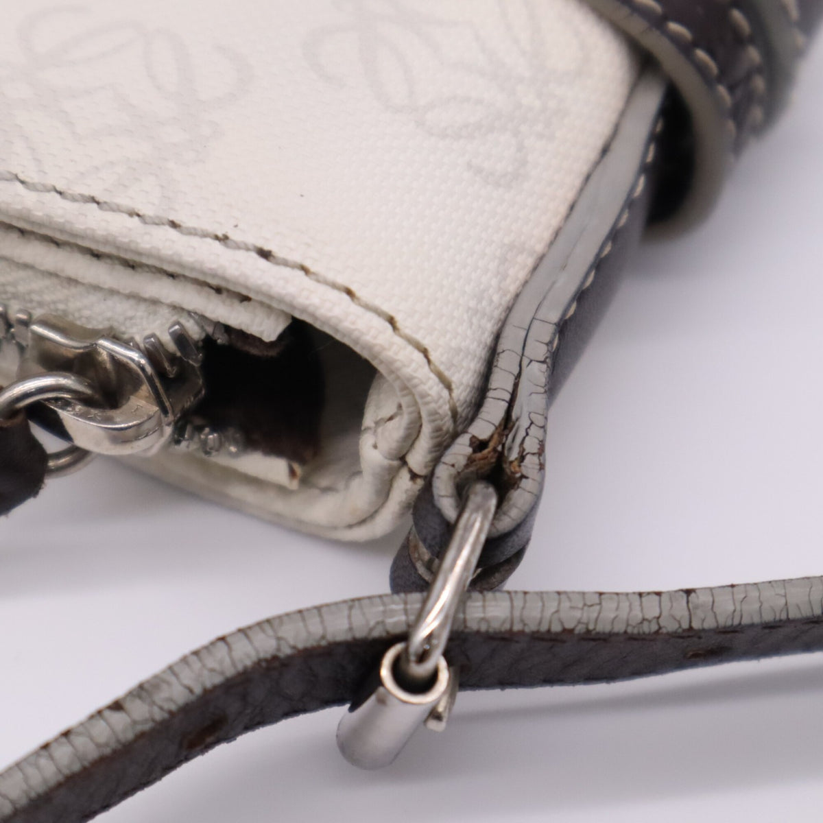 Loewe Brown Gray White Canvas Pouch Shoulder Bag (Pre-Owned)